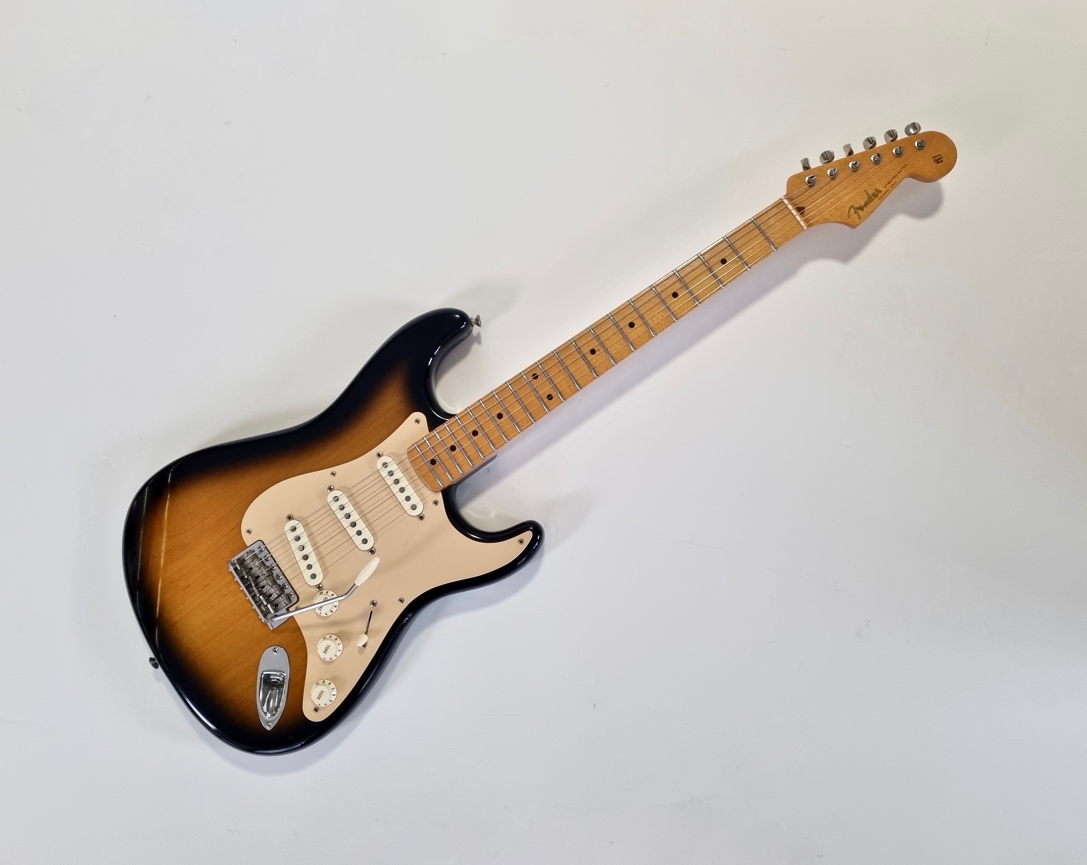 Fender Stratocaster Eric Johnson Signature 2006 Sunburst