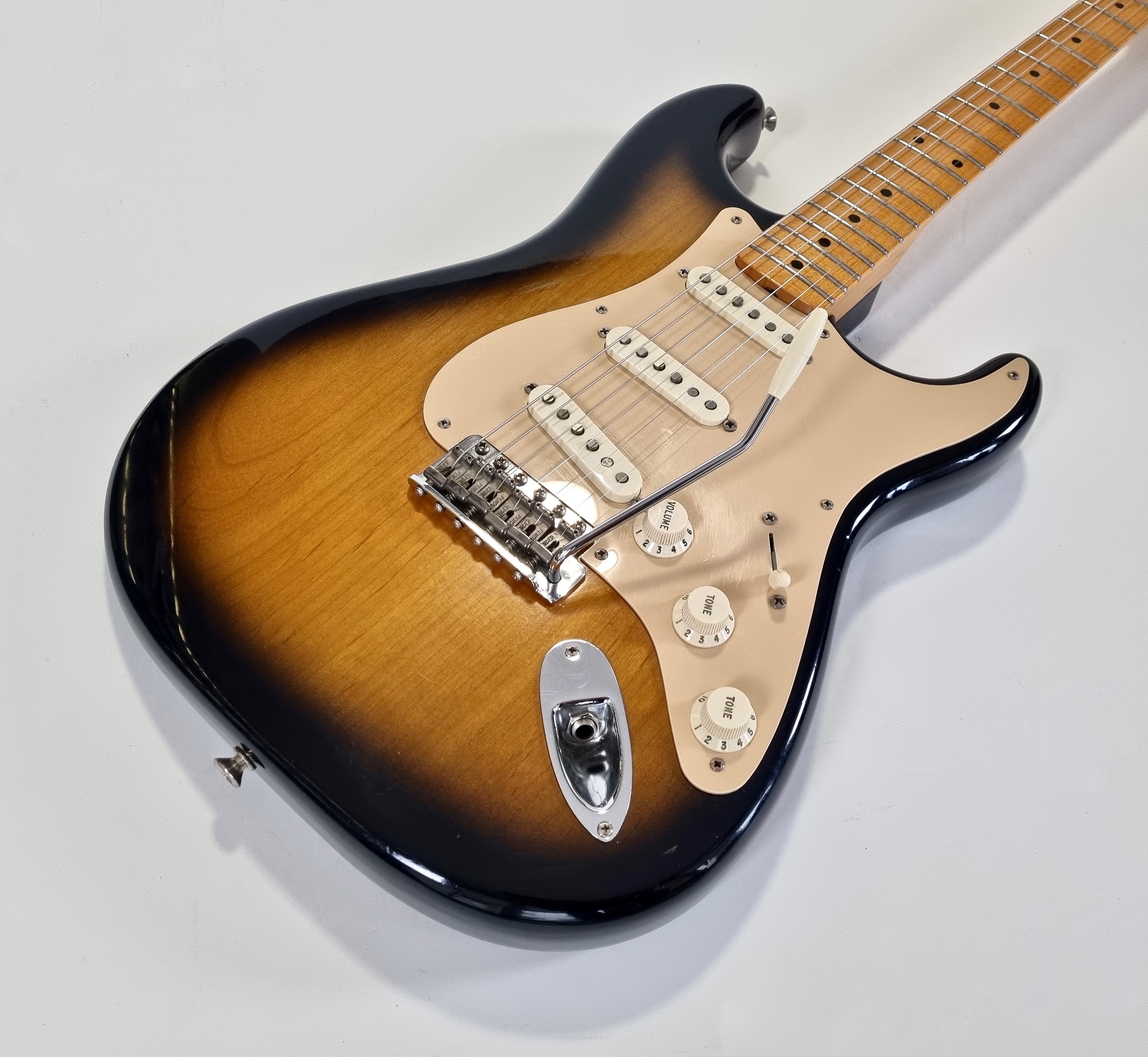 Fender Eric Johnson Stratocaster Maple (72568)