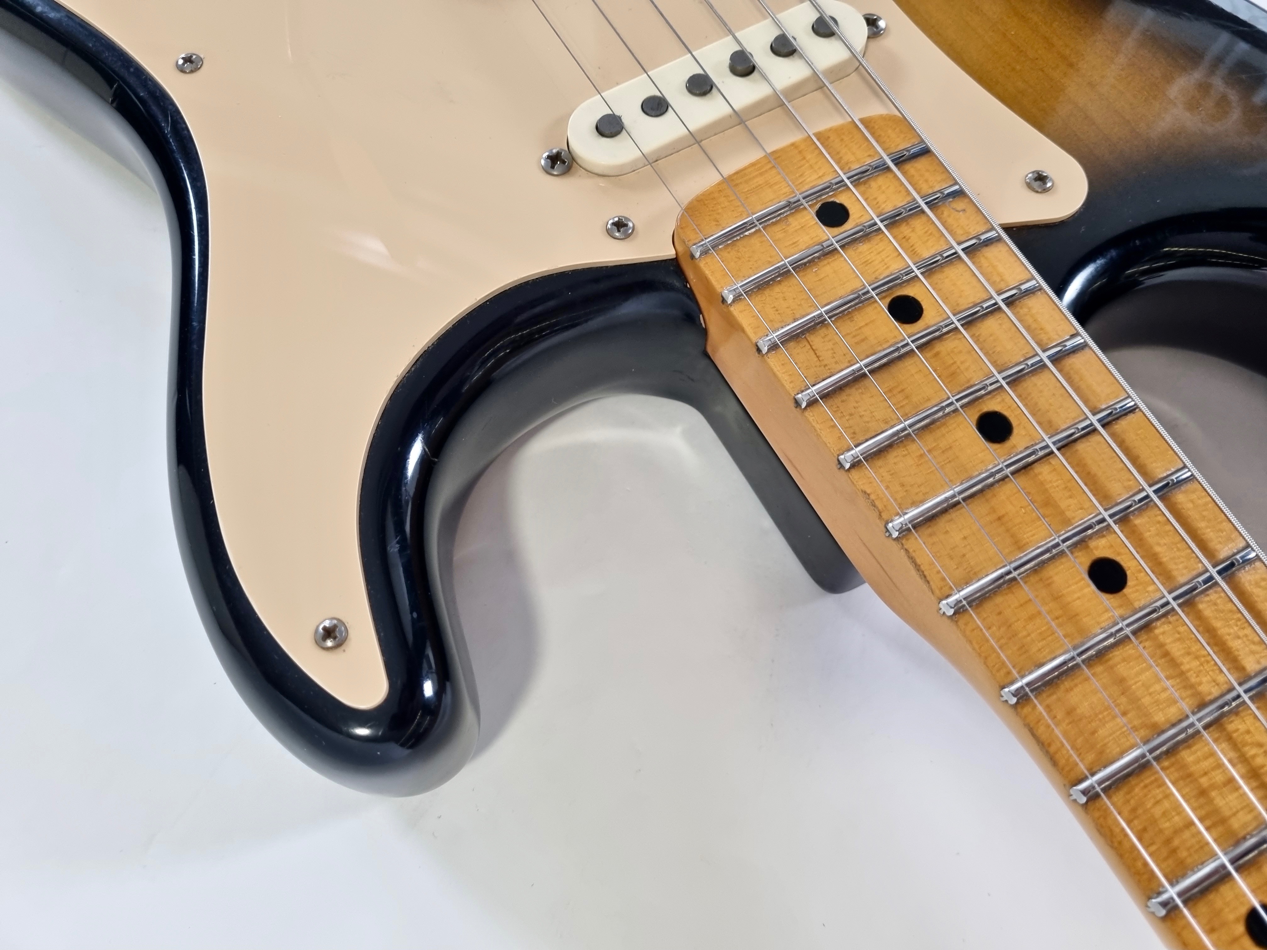 Fender Eric Johnson Stratocaster Maple (76961)