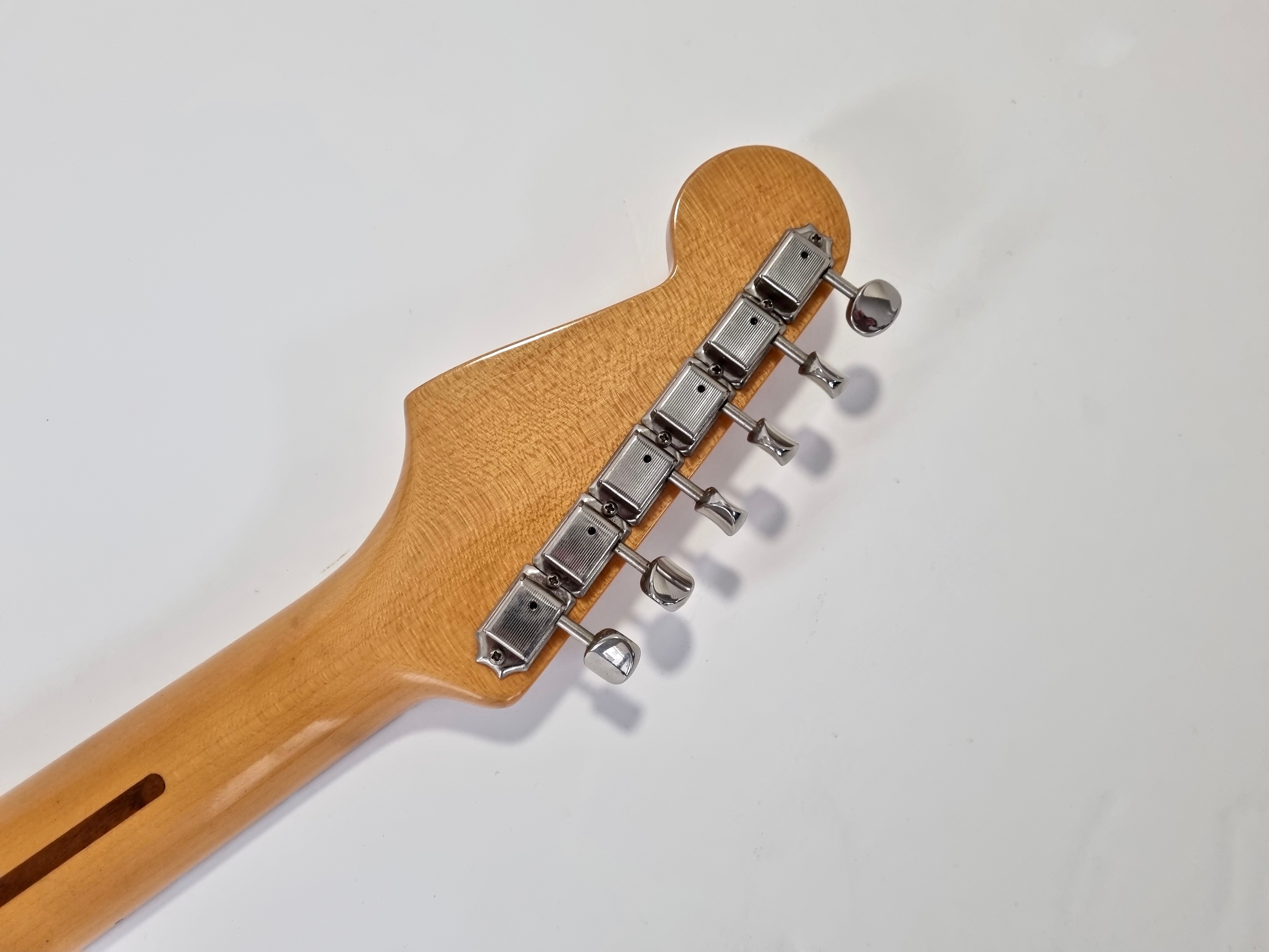 Fender Eric Johnson Stratocaster Maple (74099)