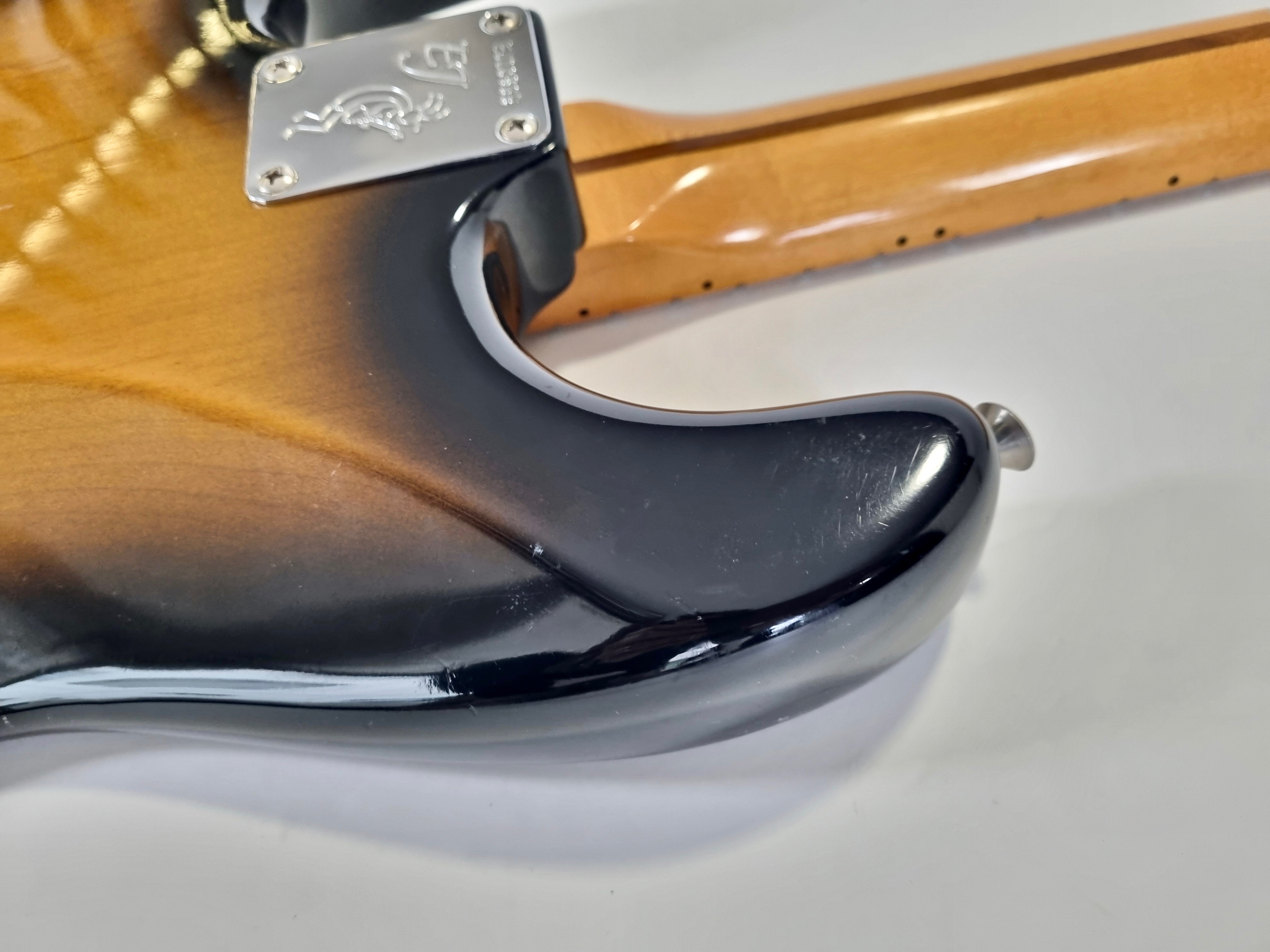 Fender Eric Johnson Stratocaster Maple (63901)