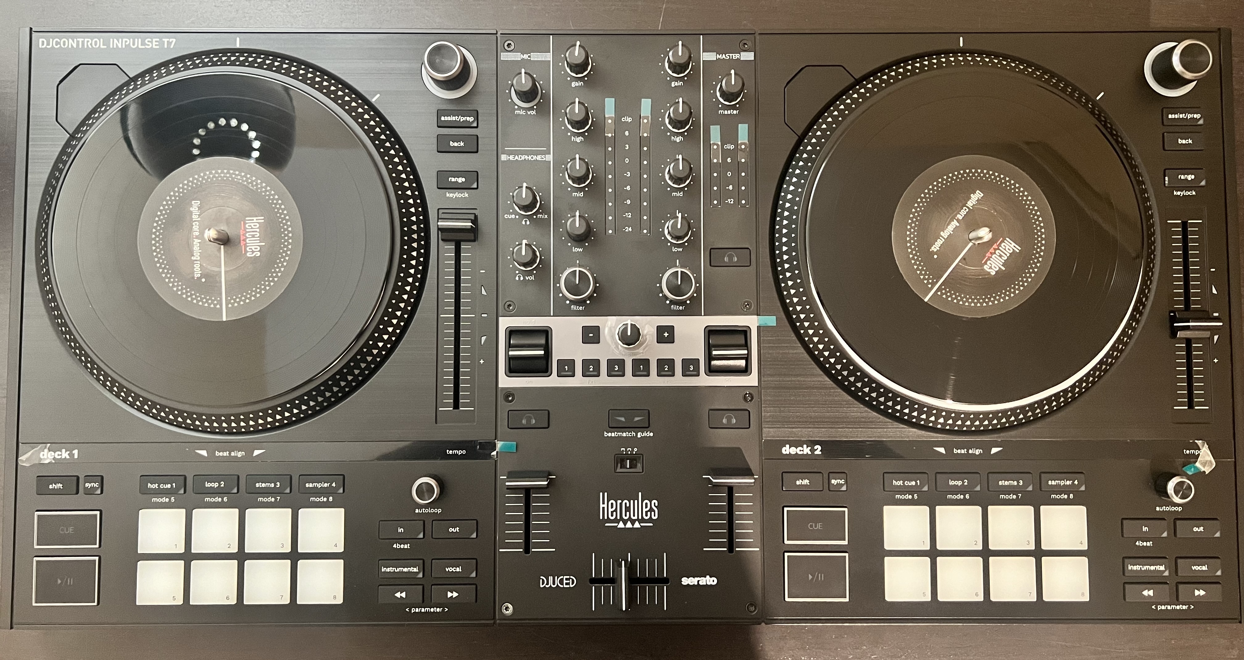 Vends Contrôleur DJ Hercules DJControl Inpulse T7 – État comme neuf