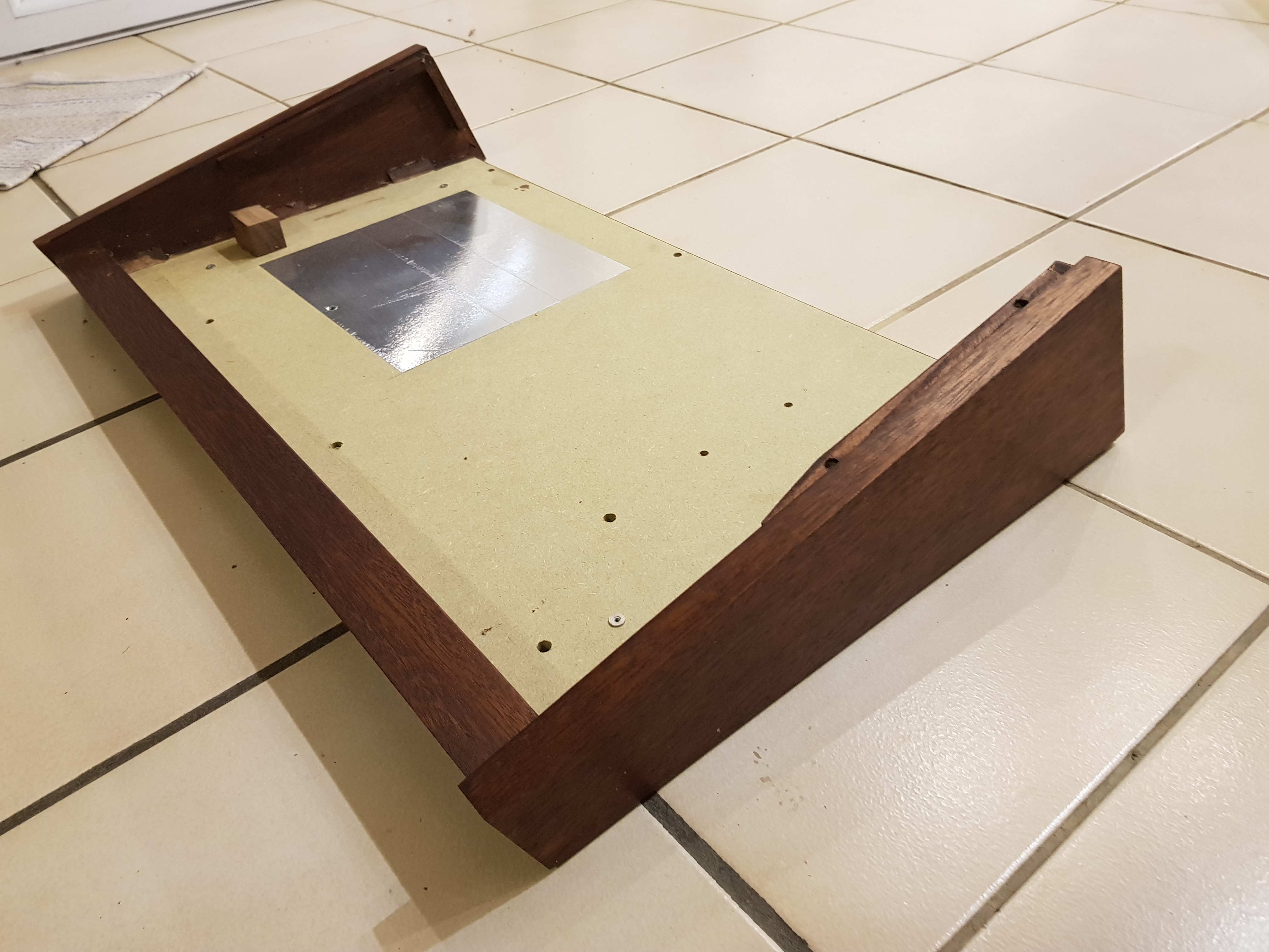 Case en bois pour Korg Monopoly