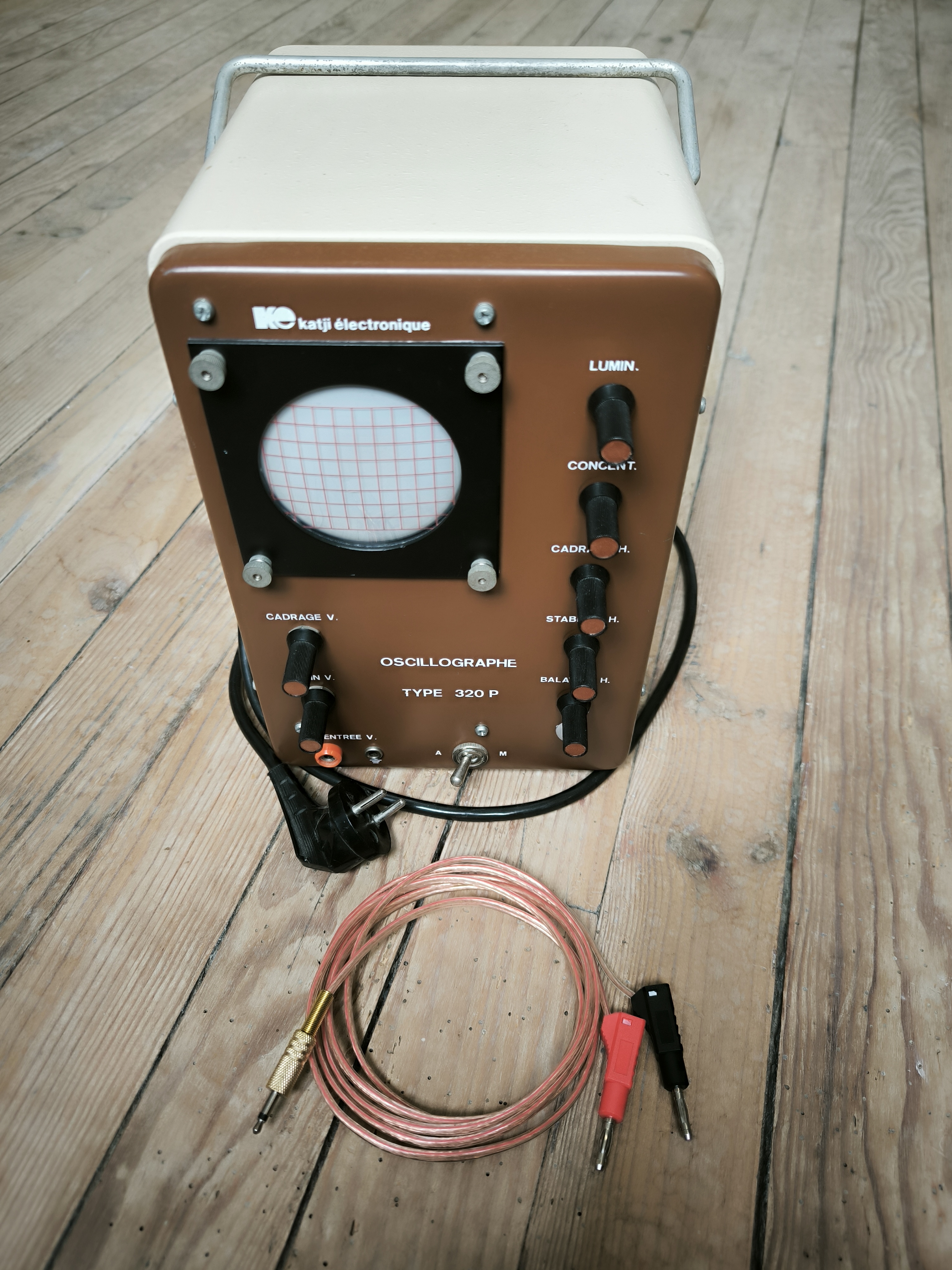 Katji Electronique Oscillographe Type 320 P