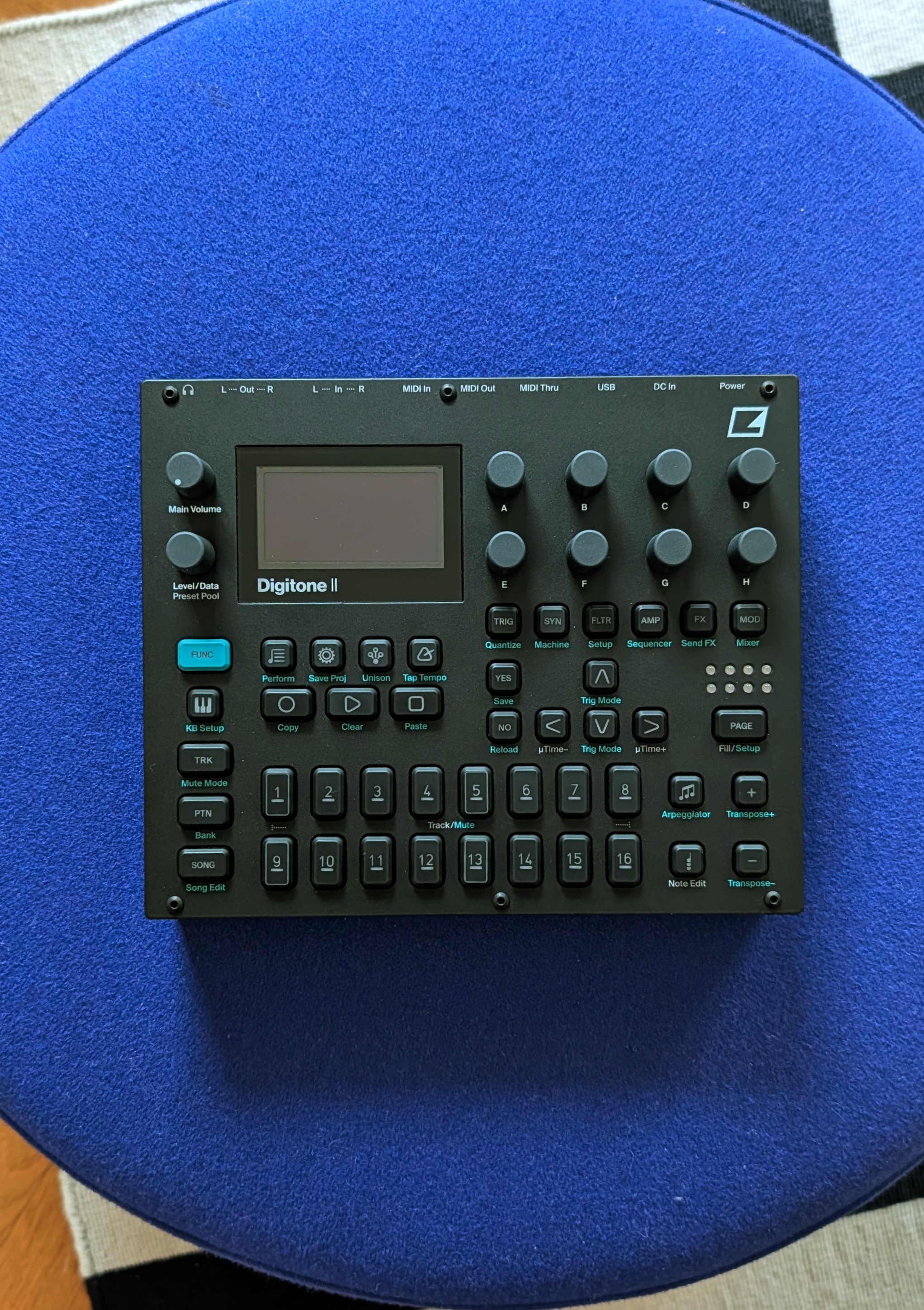 Elektron Digitone 2 (neuf) + soft case 