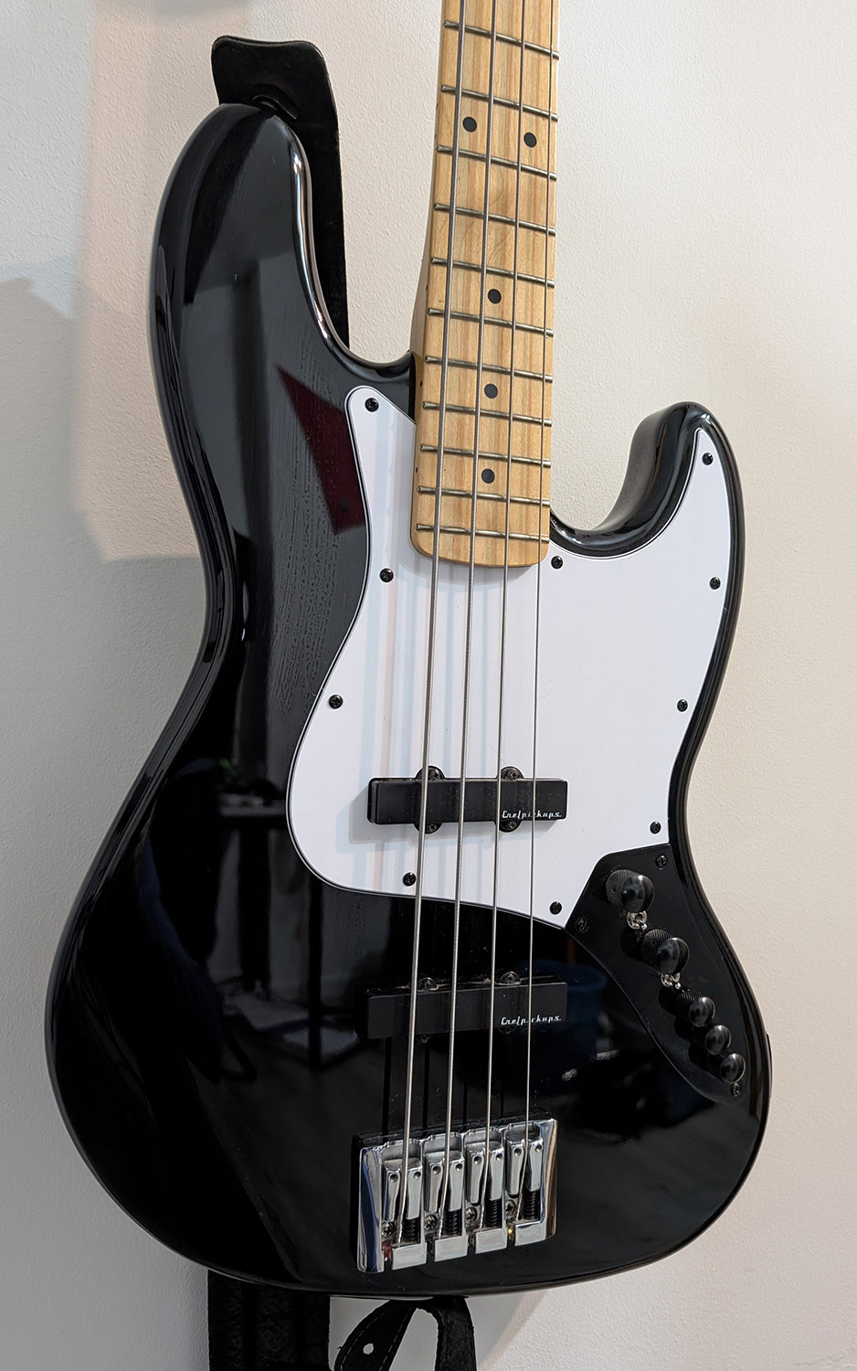 FENDER JAZZ BASS Mex Active Upgradée