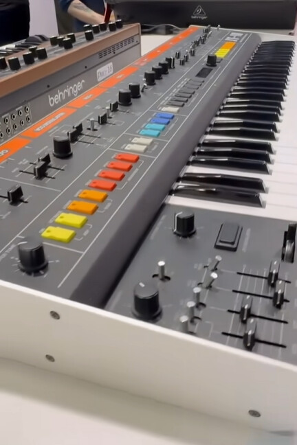 6726943.png 6726943.png