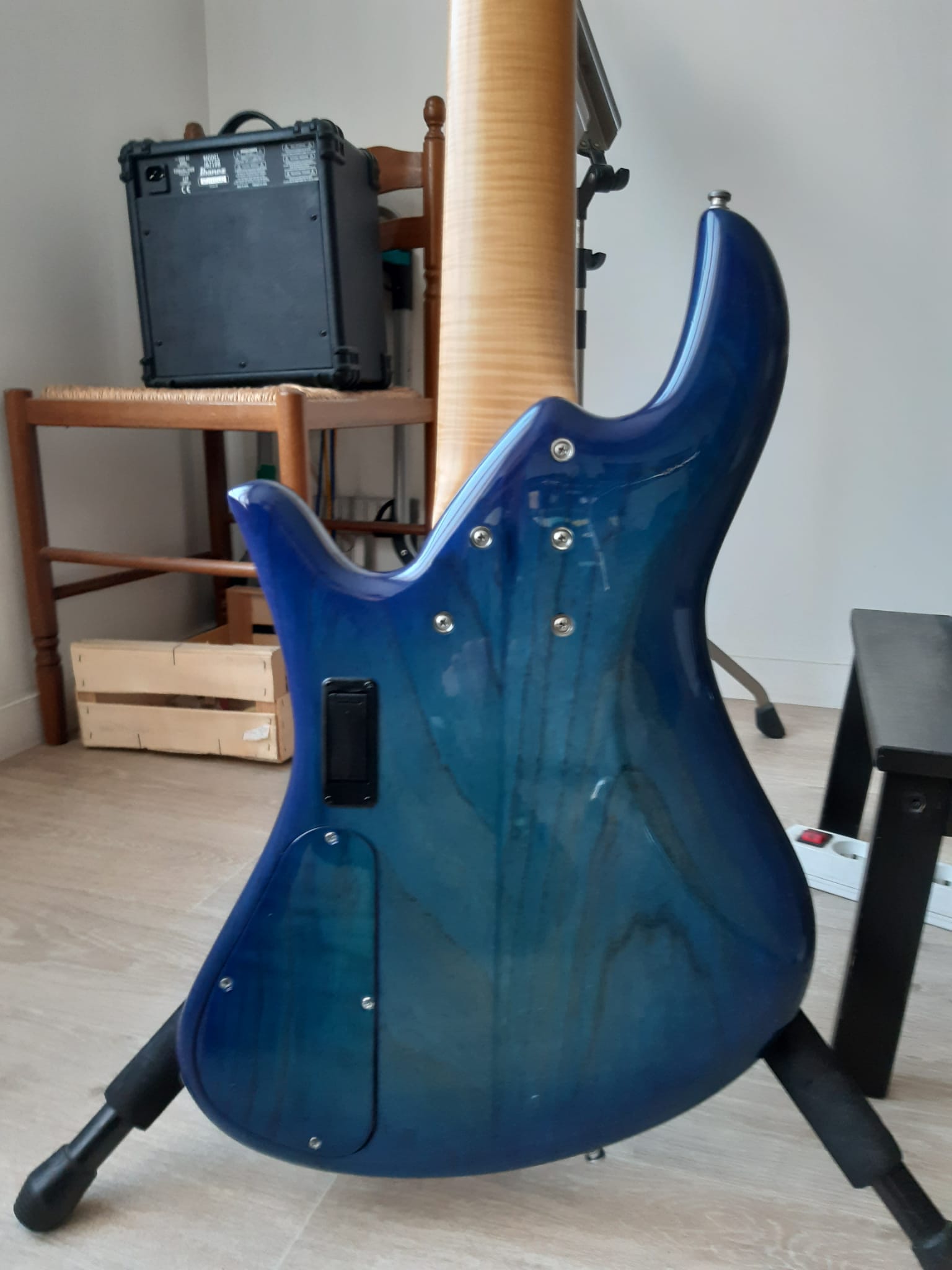 fretless 2