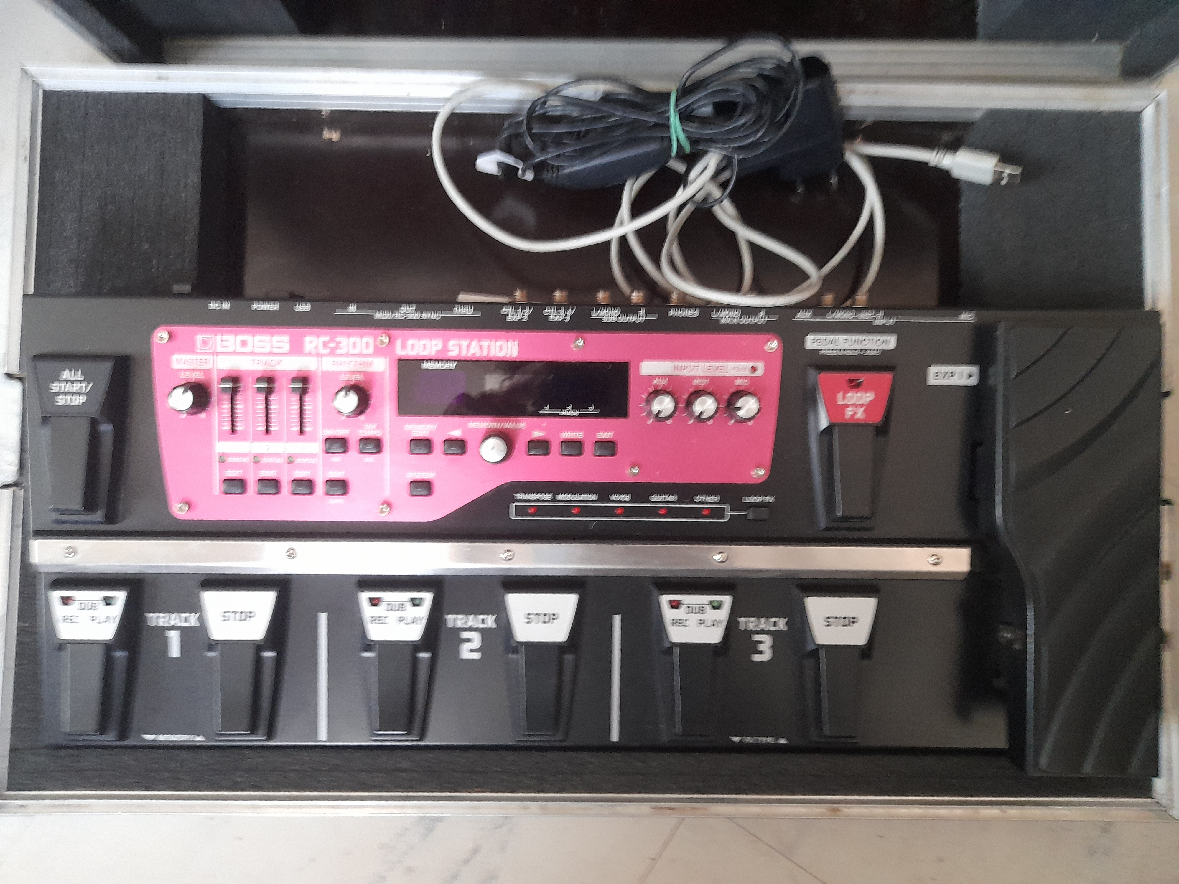 Vends Rc300 avec flycaisse 