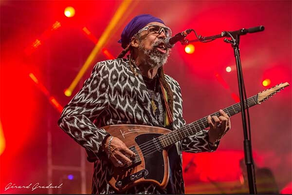 6727215.jpg 6727215.jpg