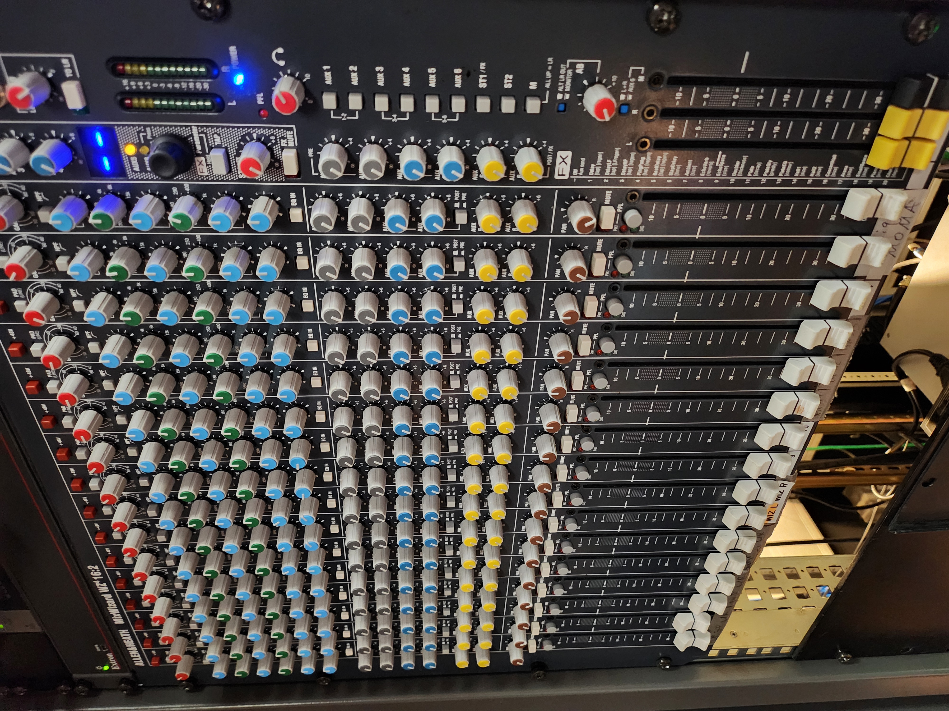 Vends table mixage Allen & Heath Mix Wizard 16:2