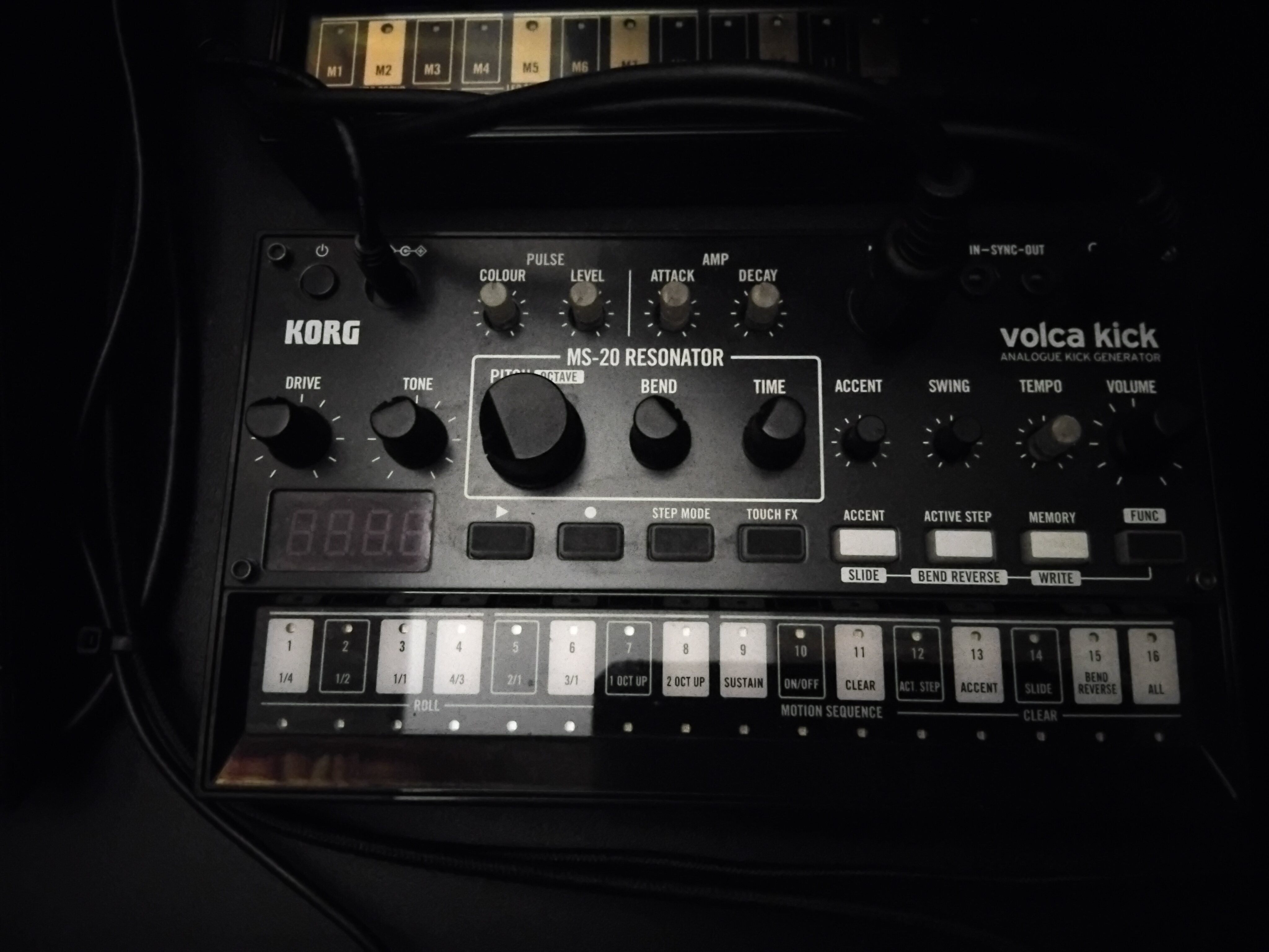 Volca Kick avec alimentation 