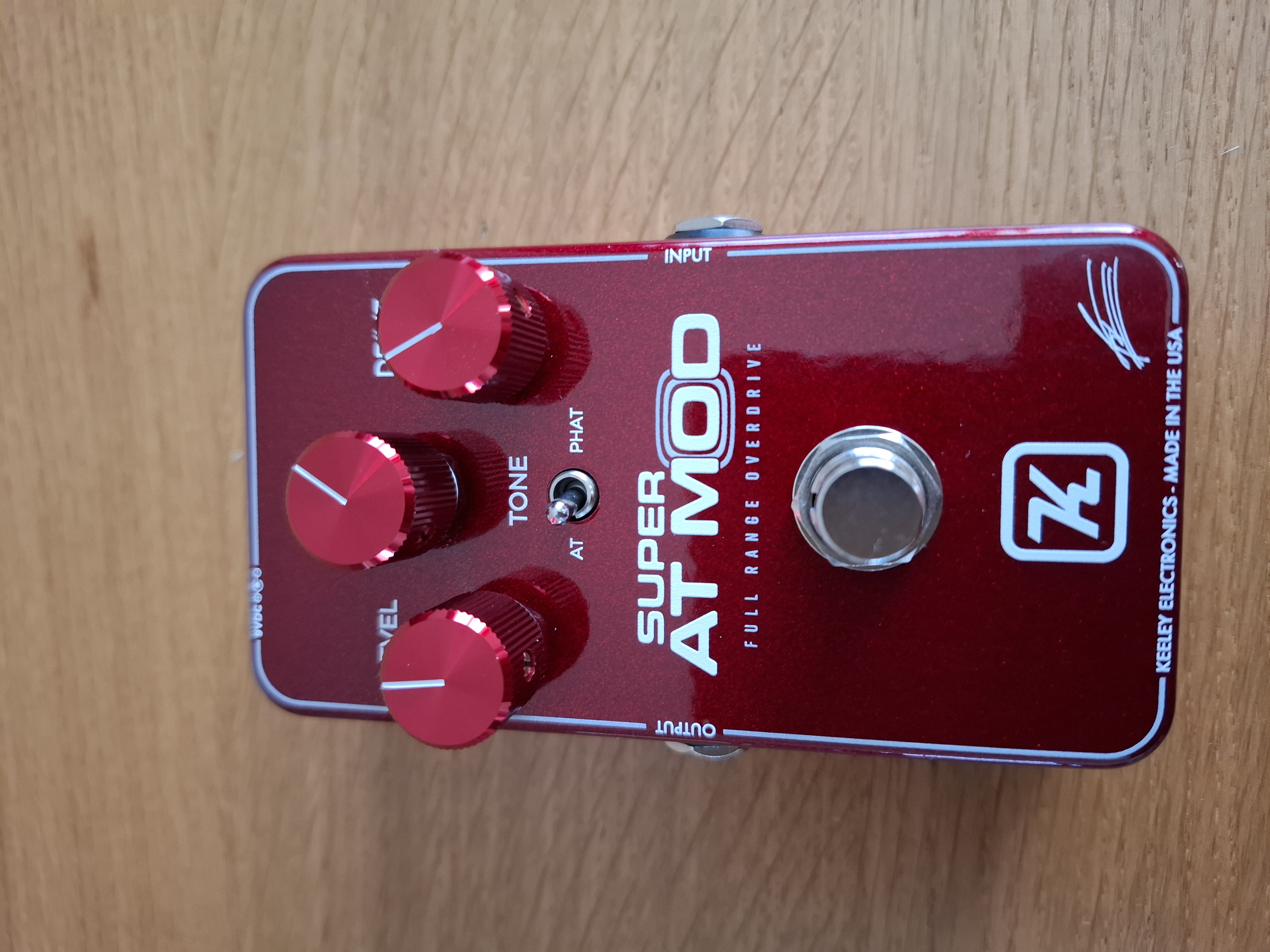 Vends KEELEY AT MOD comme neuve