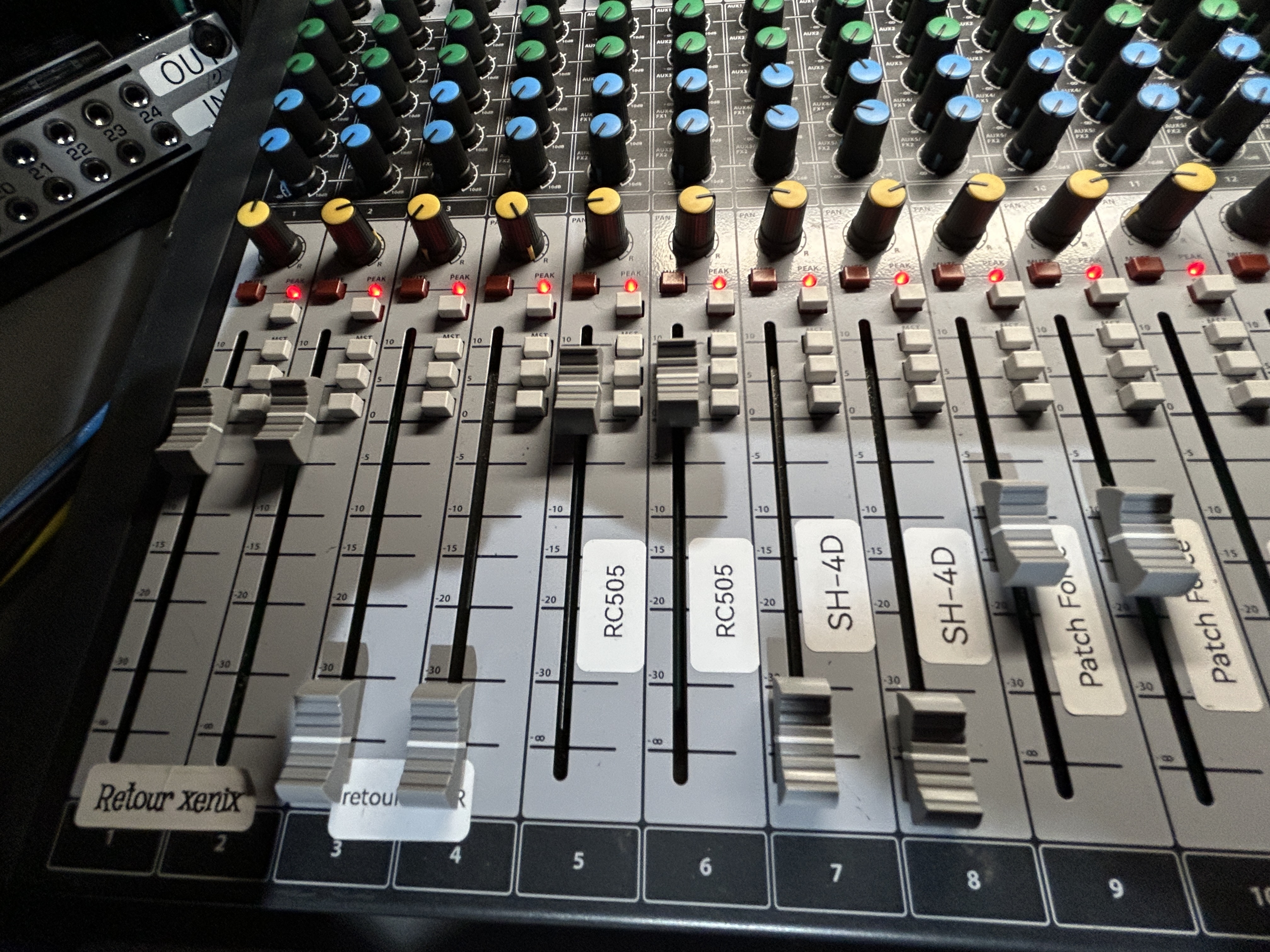 Soundcraft Signature 22 MTK (97341)