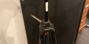 Pied de caméra vidéo Manfrotto – tête fluide – fabrication italienne