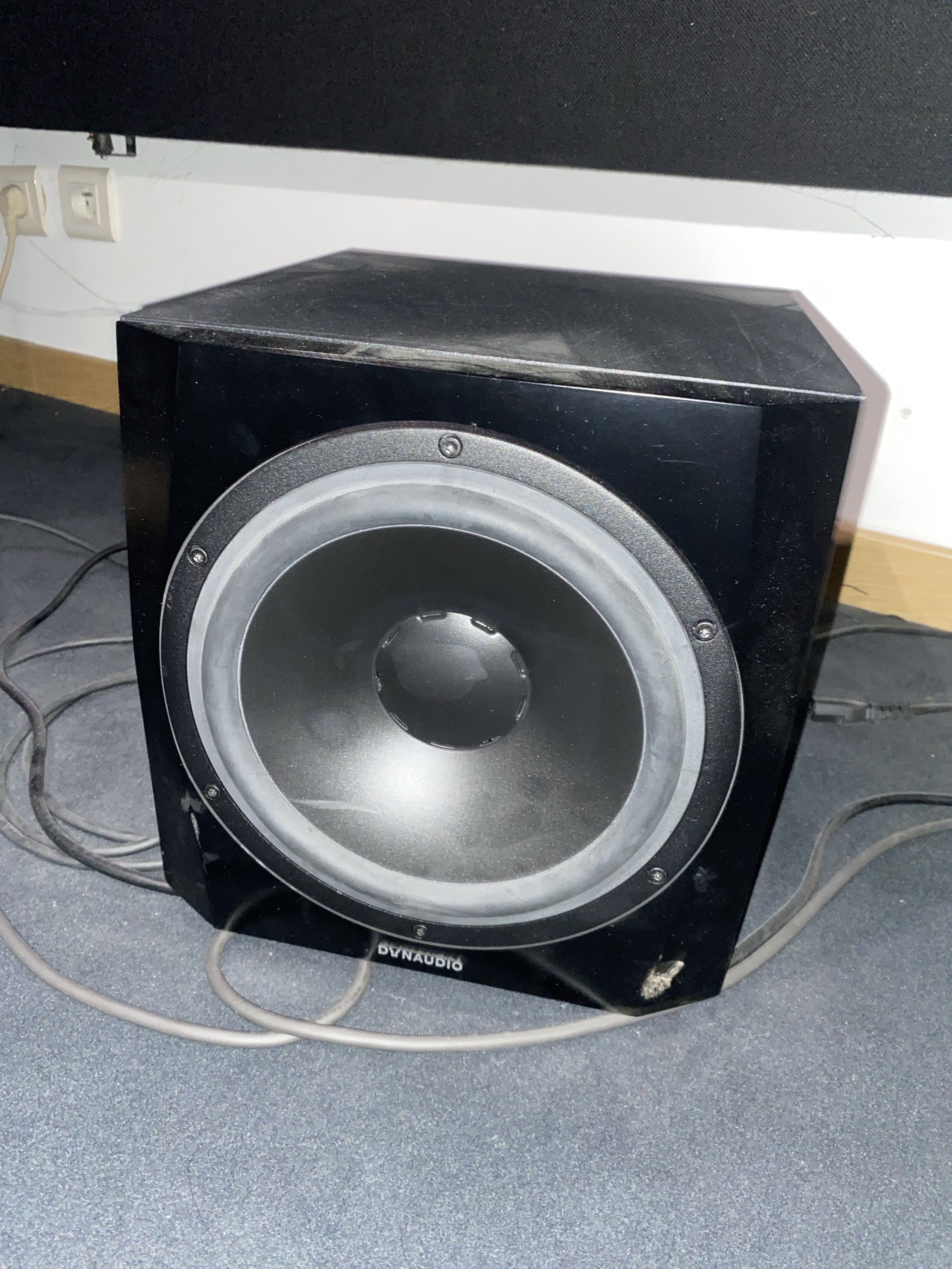 Caisson de basses Dynaudio 9S (studio)