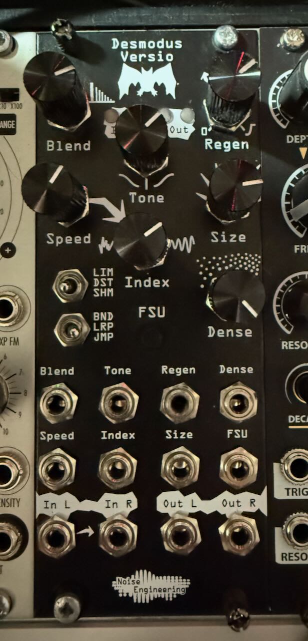 Vends Noise Engineering Desmodus Versio, comme neuf