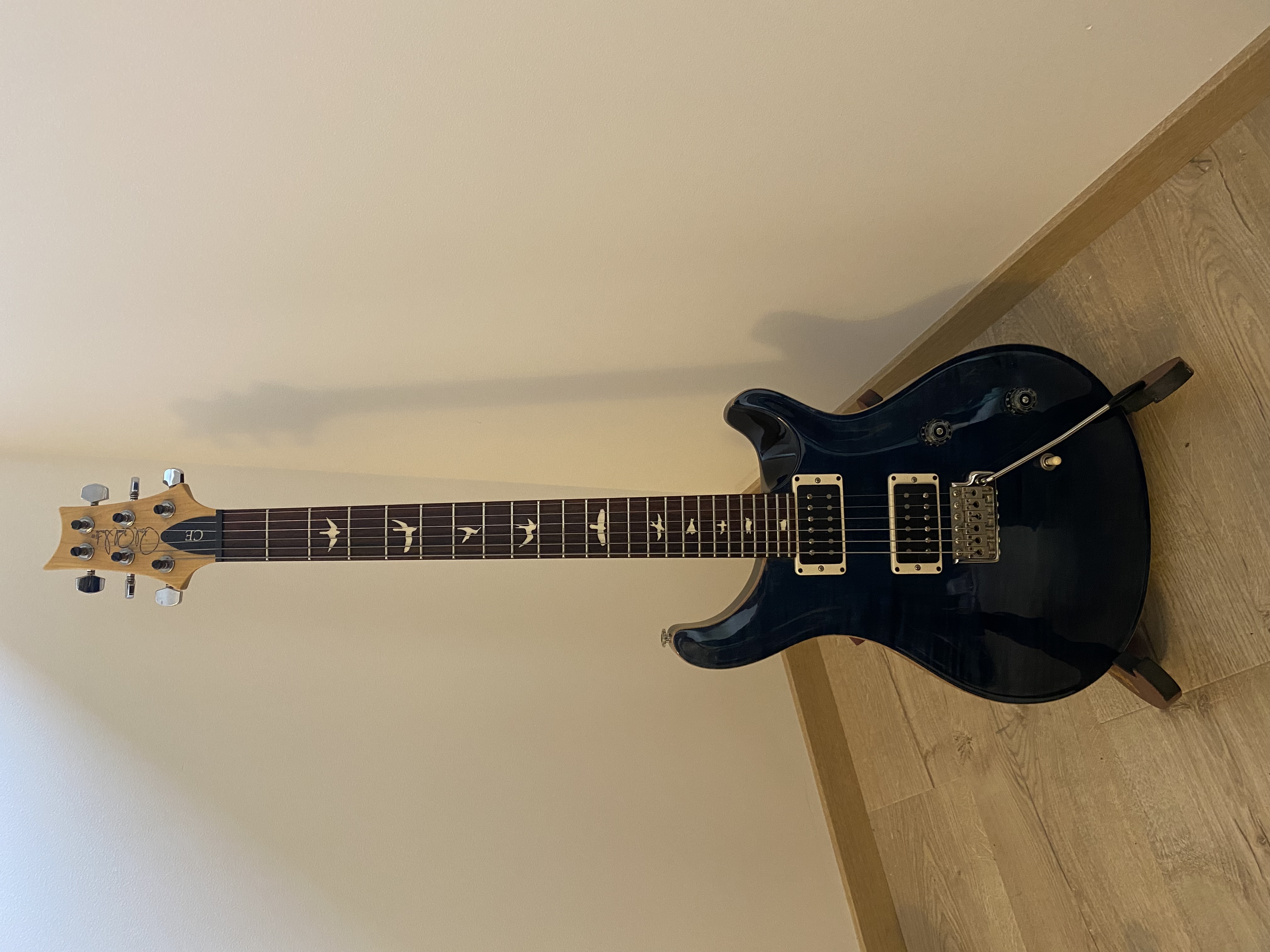  PRS CE USA 2017 – 24 frettes – Vibrato – Housse incluse – 1500 