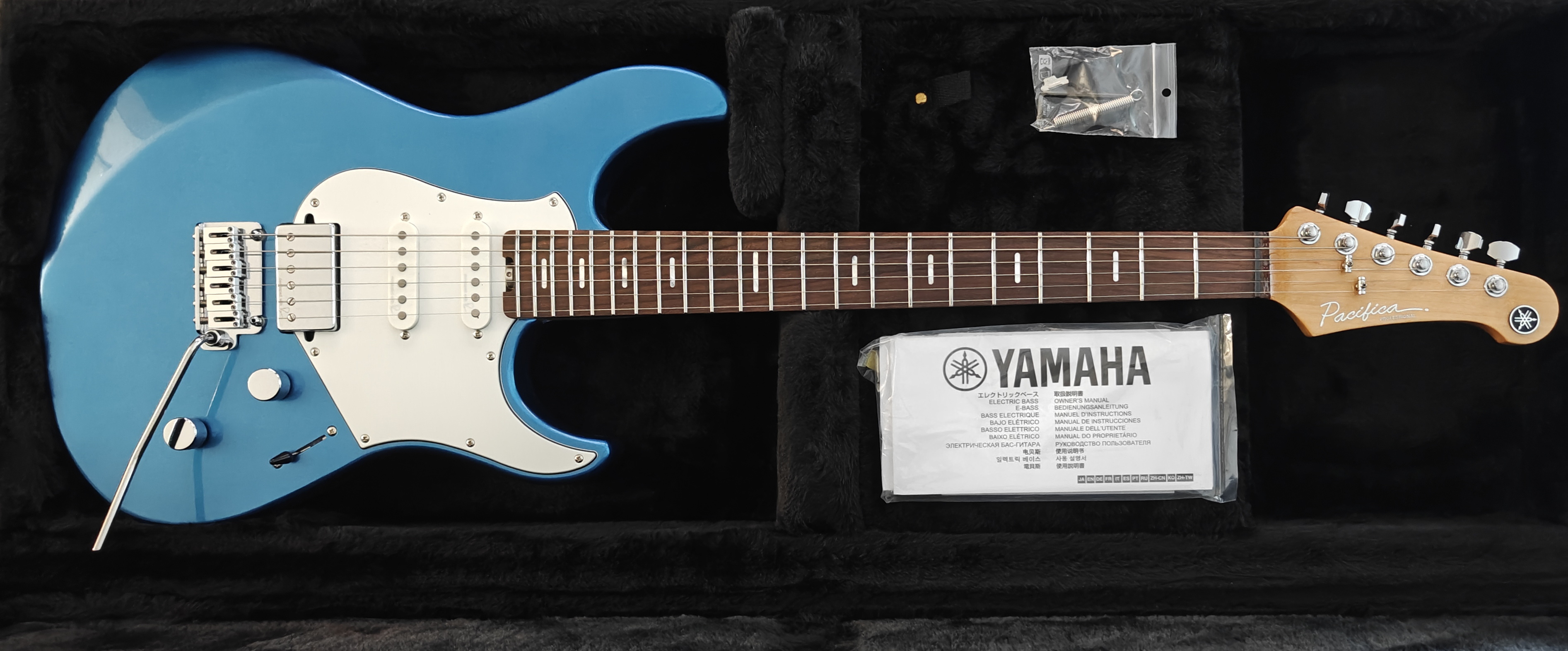 Yamaha Pacifica Professional PACP12 (30085)