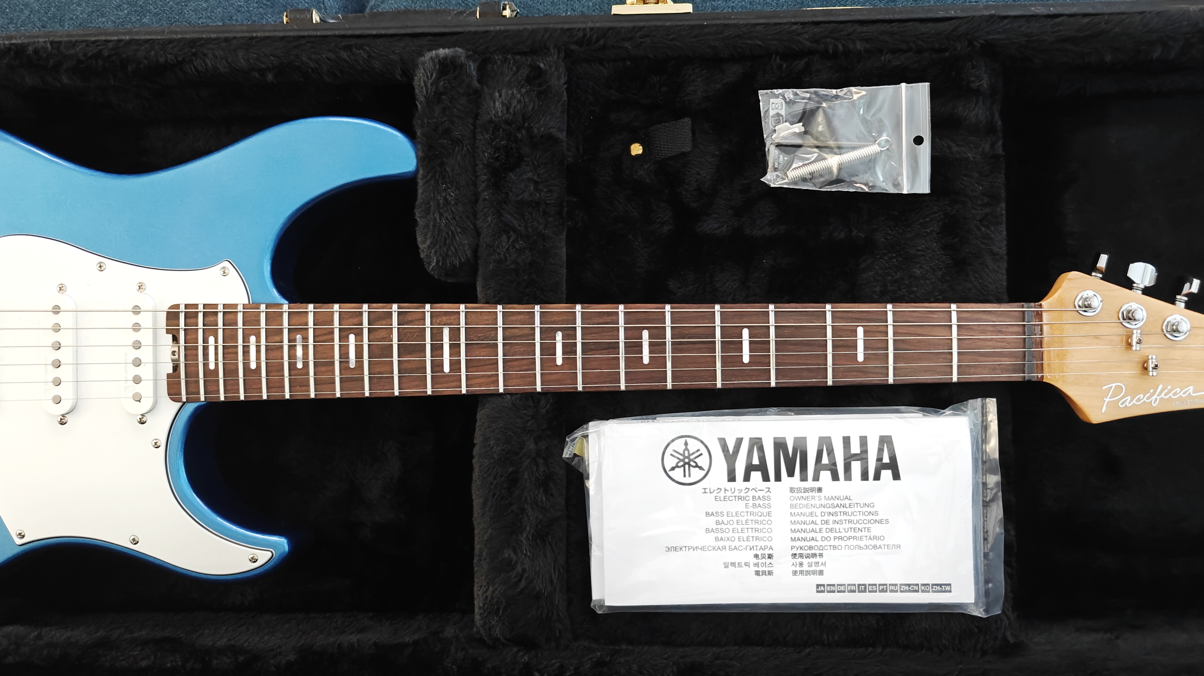 Yamaha Pacifica Professional PACP12 (3786)