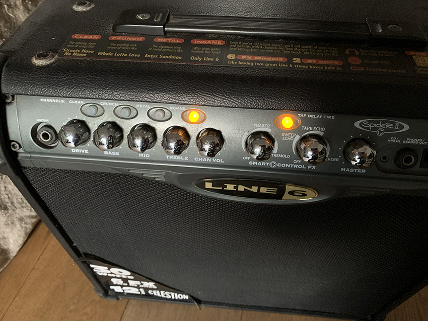 Ampli Line6 Spider II-6