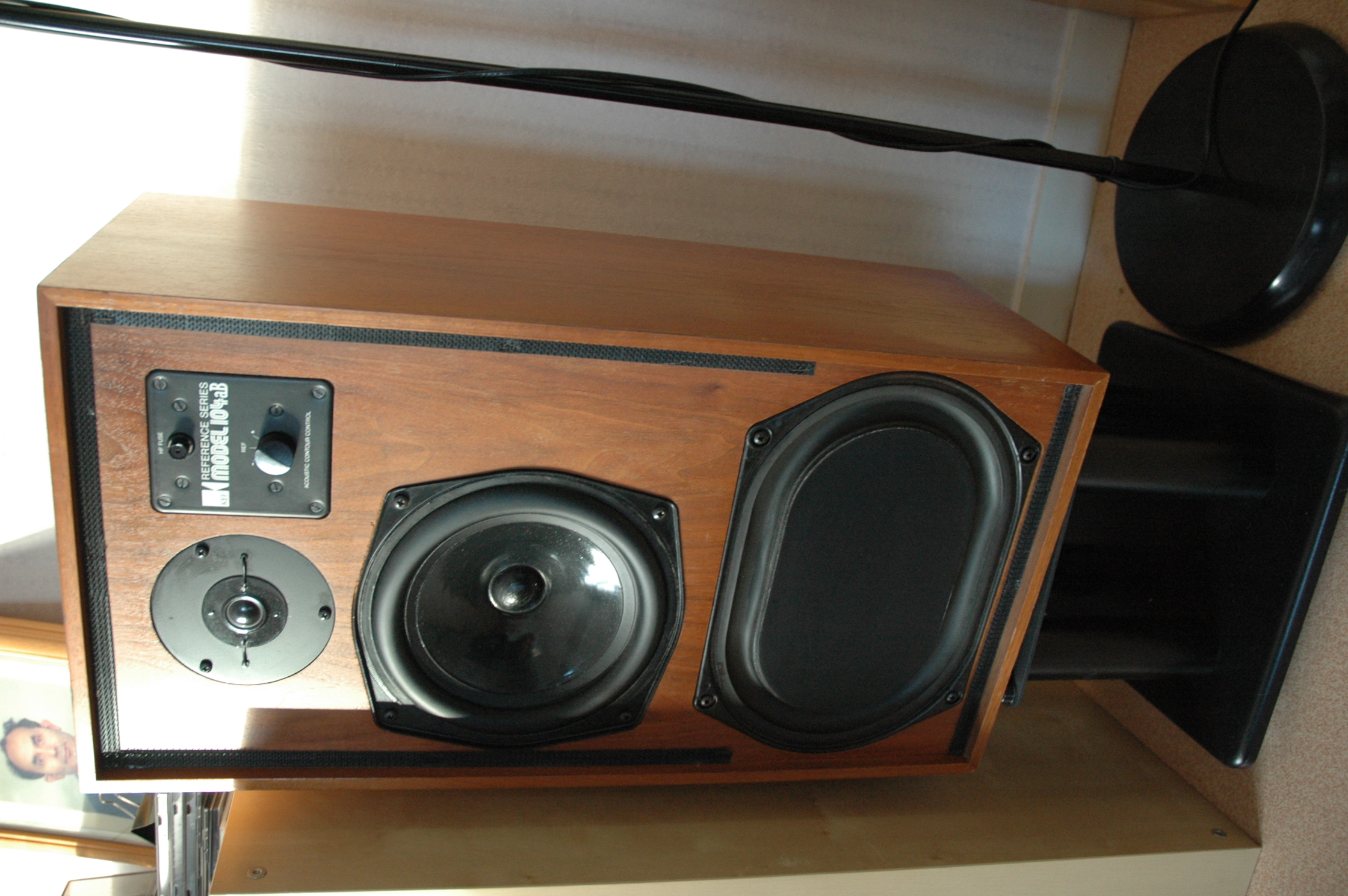 Vends enceintes HIFI (uk) 104aB