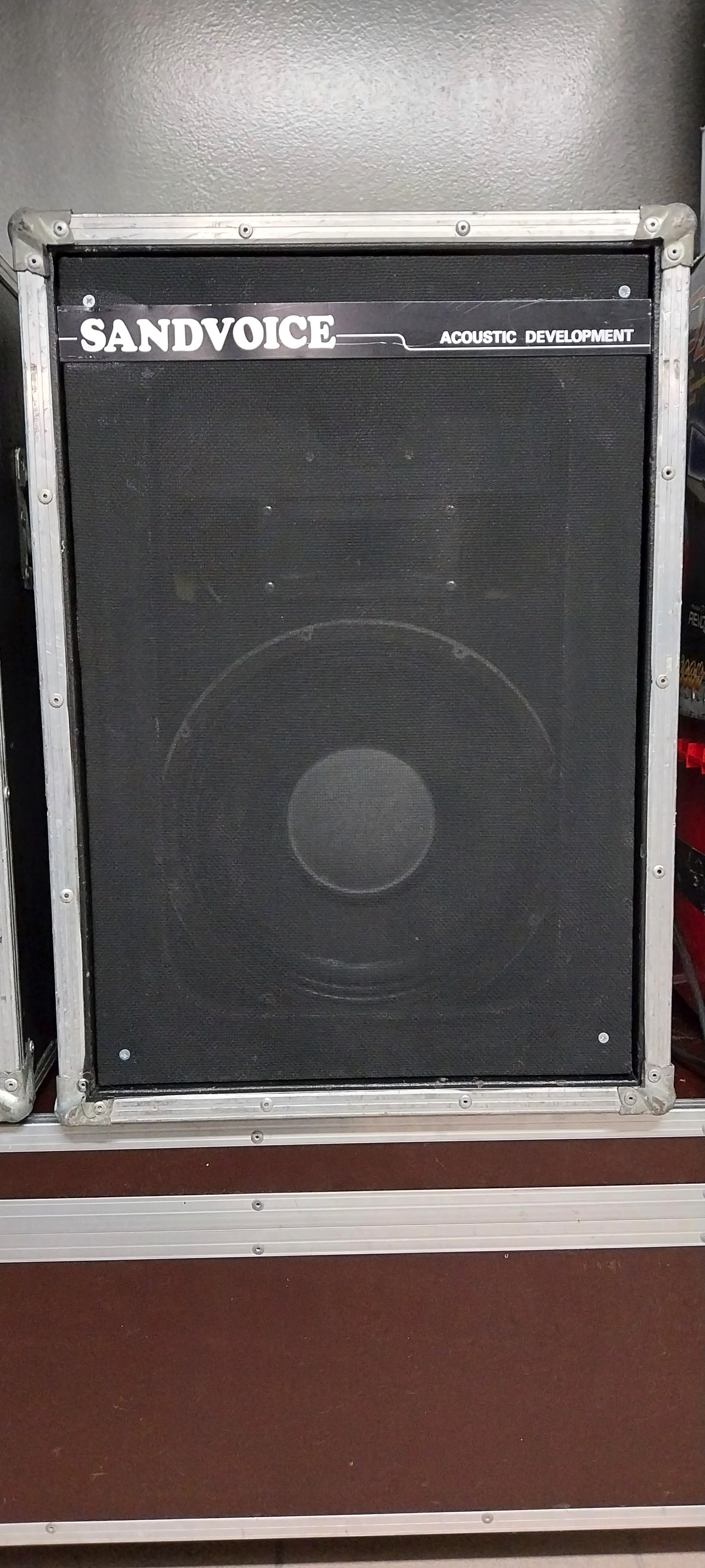 Vends Paire Enceintes SANDVOICE MS 12"