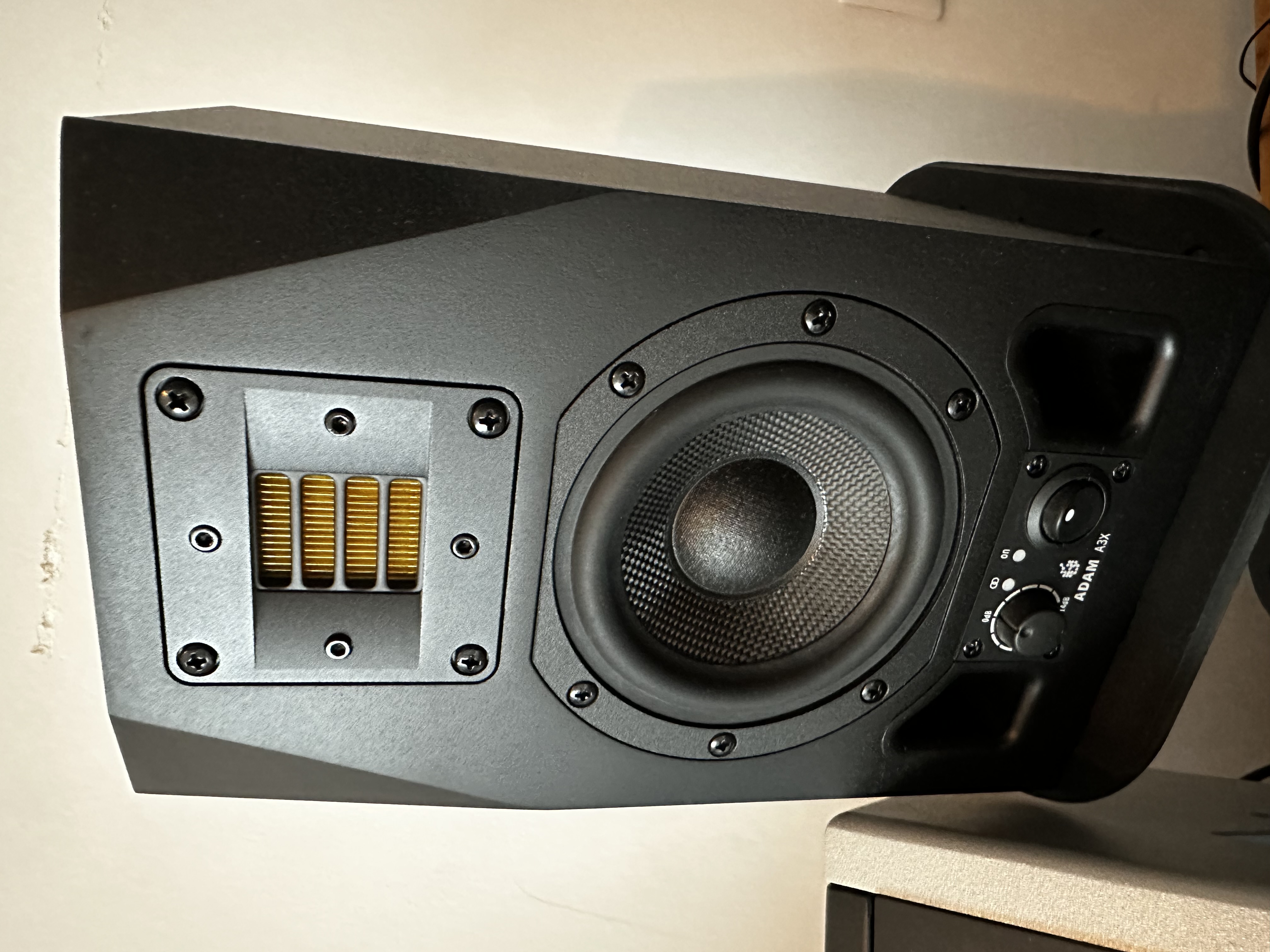 Adam Audio A3X – Paire d’enceintes monitoring actives
