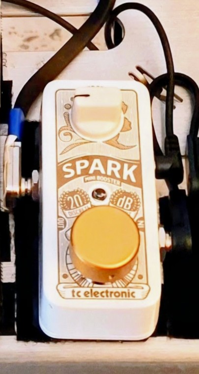 TC ELECTRONIC SPARK MINI CLEAN BOOST 