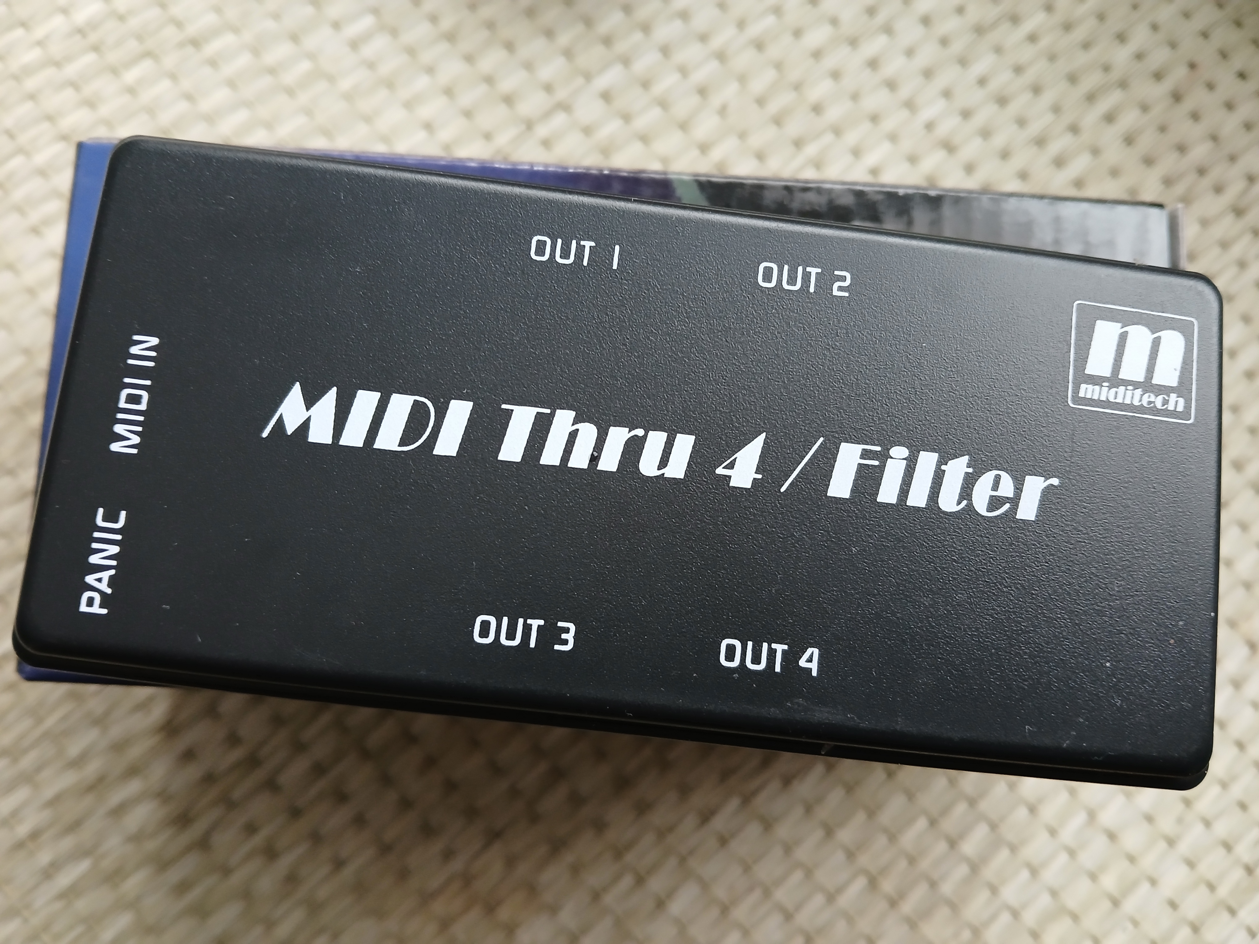 Midi thru 4 filter