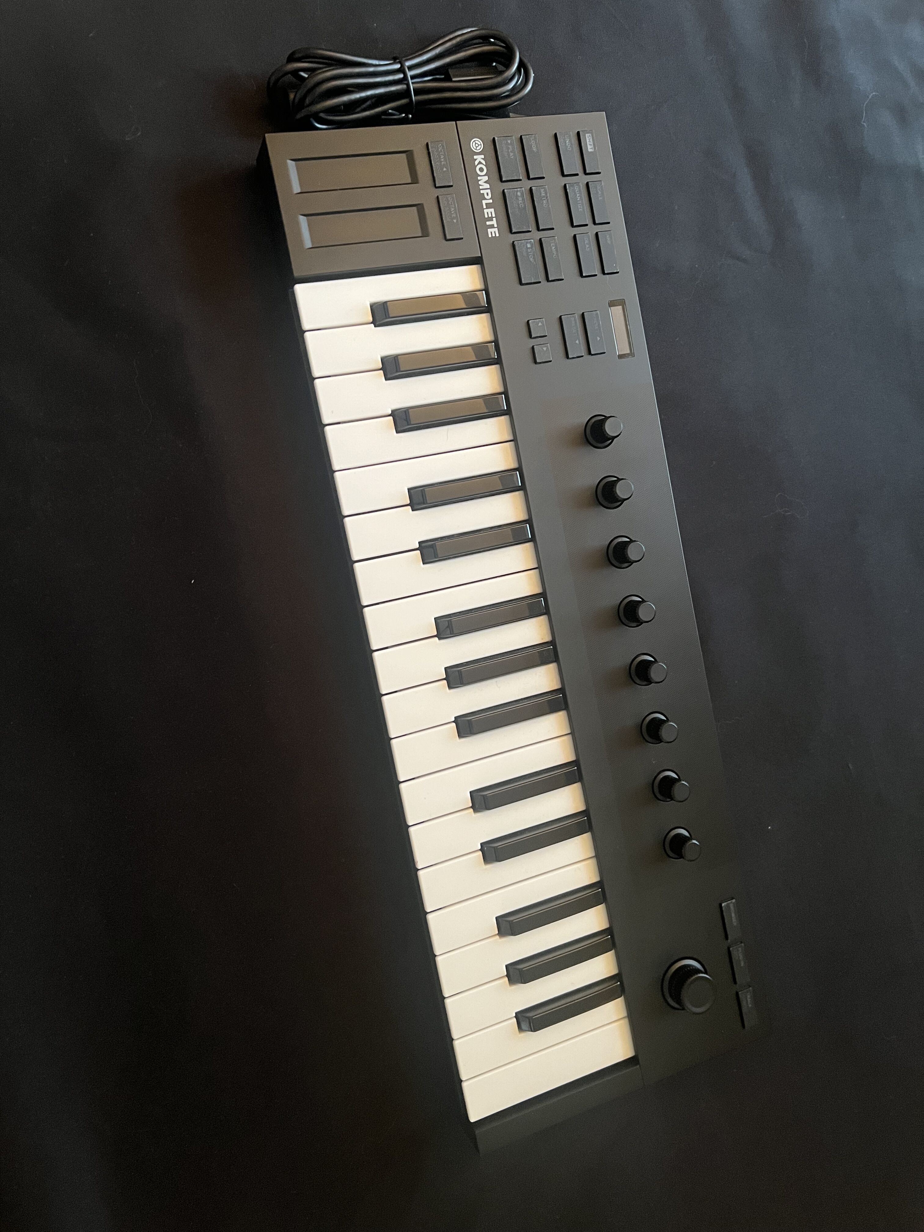NI Kontrol M32 – Mini clavier / contrôleur MIDI – Comme neuf