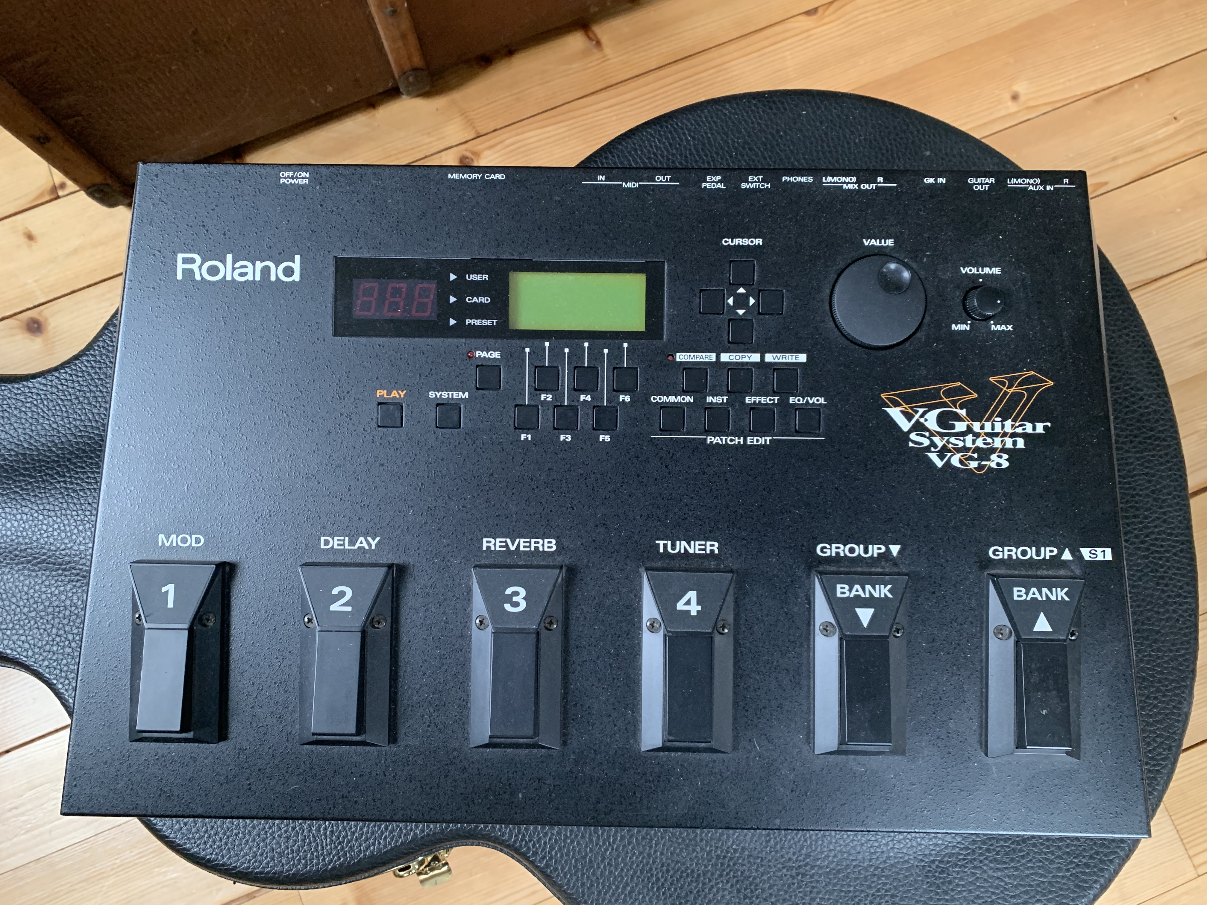 Vends ROLAND VG8
