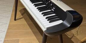 Korg SV-2S 88 comme neuf avec Stand bois Korg vintage, housse, pédale, banc inclus