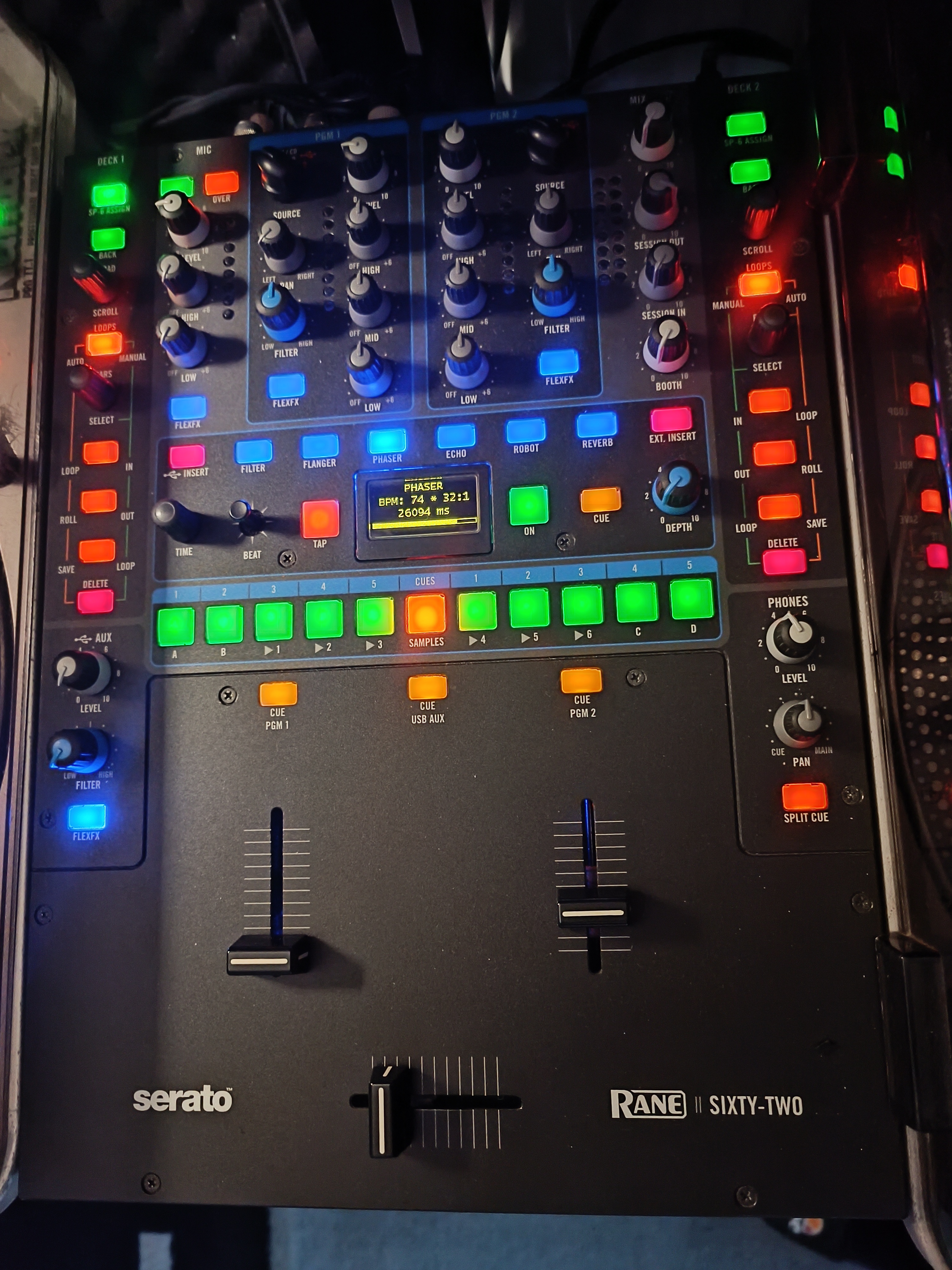 Vends TABLE DJ RANE SIXTY TWO