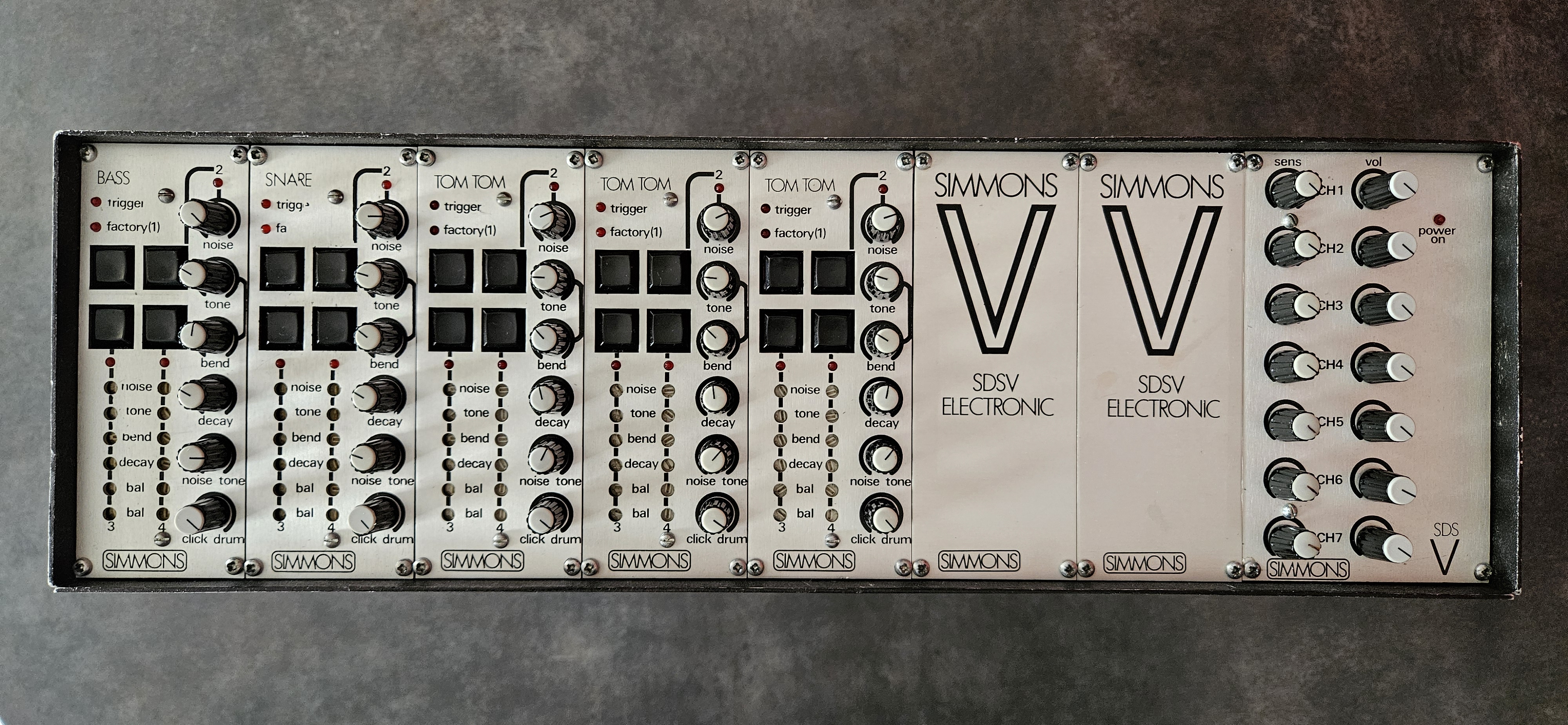 Vends Simmons SDS V Electronic Vintage Drums