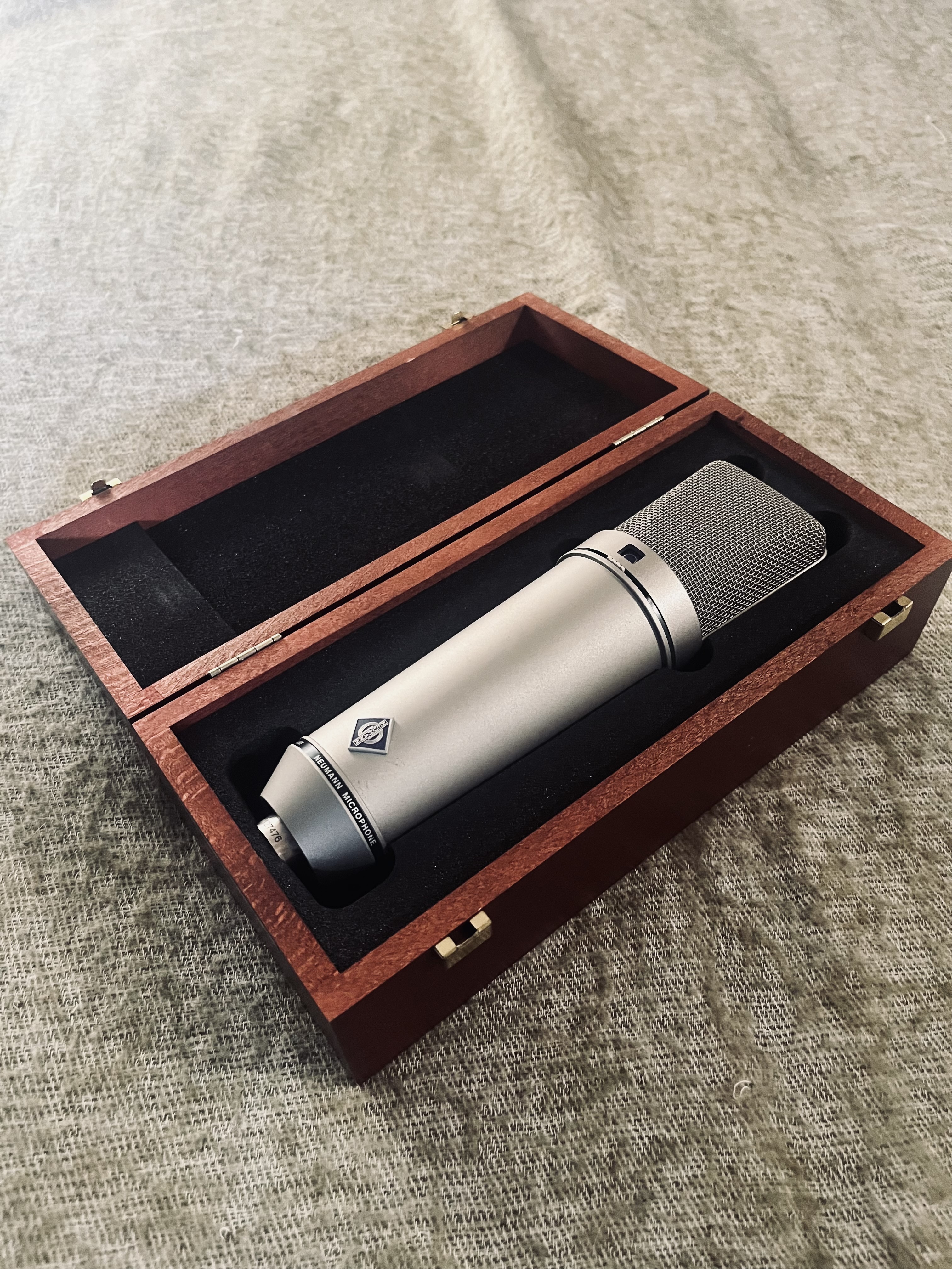 Vends Neumann U87ai - studio set - Très bon état