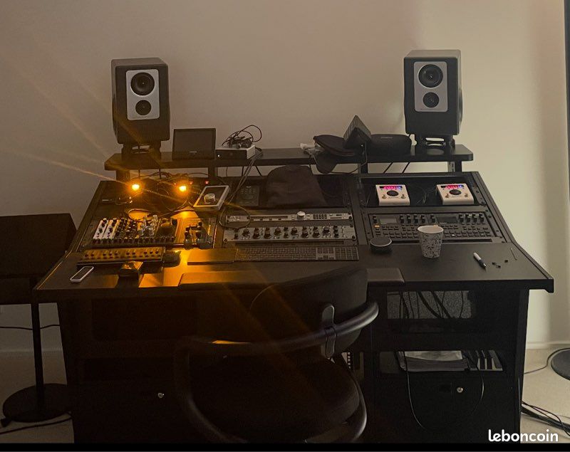 Vends meuble studio Curuxa Customs