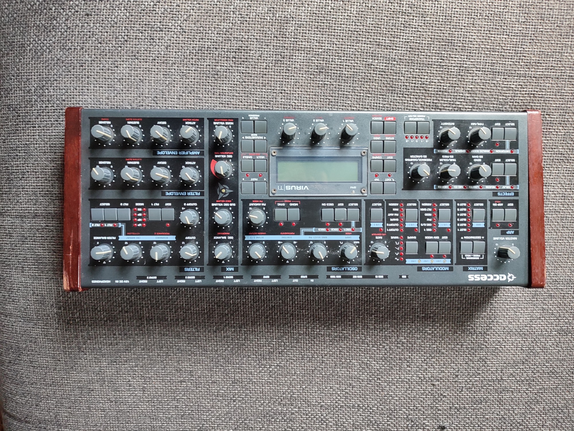 ACCESS VIRUS TI DESKTOP