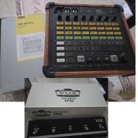 vends boîte à ryrhmes Korg avec pédalier Vox