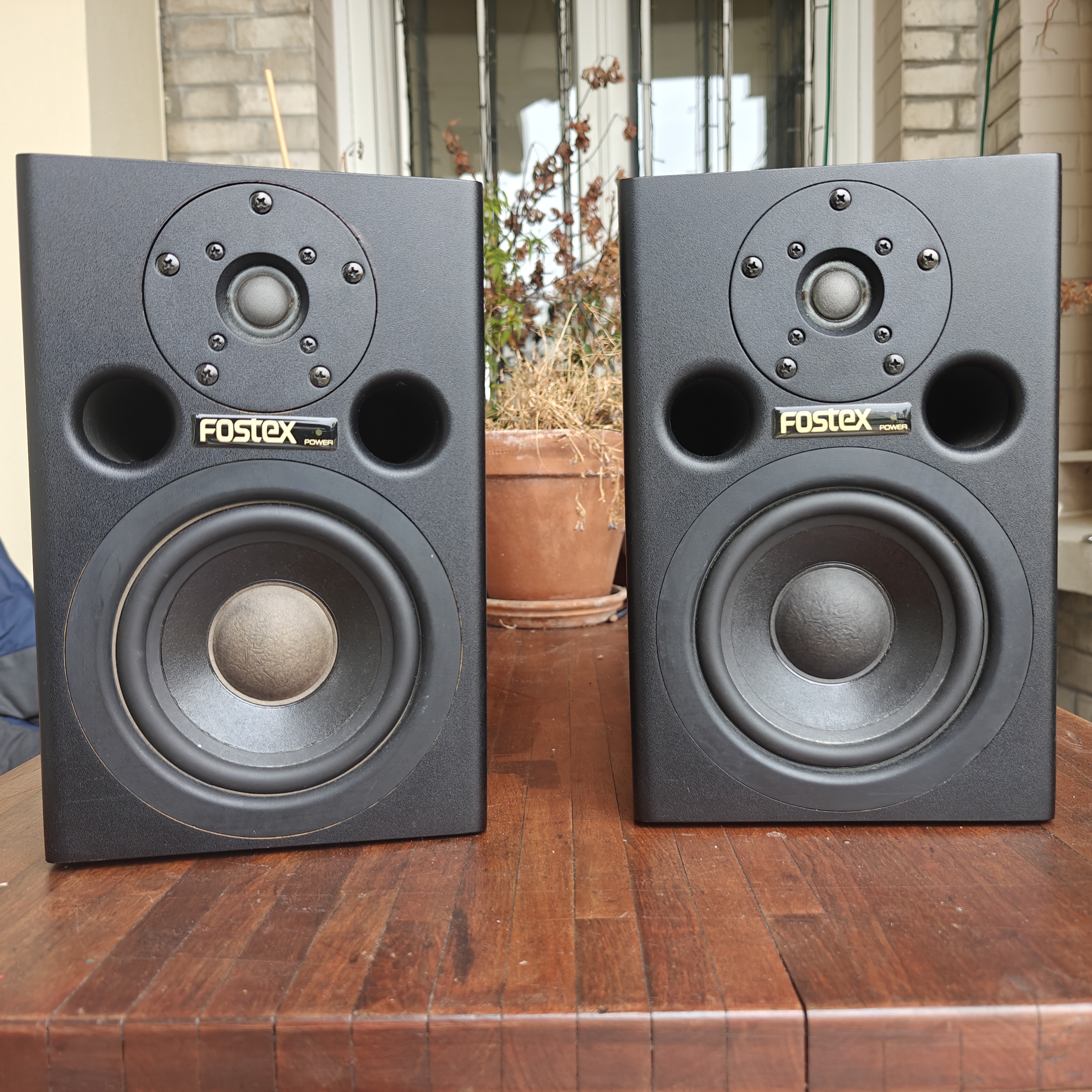 Vends Moniteurs amplifiés FOSTEX PM0.5