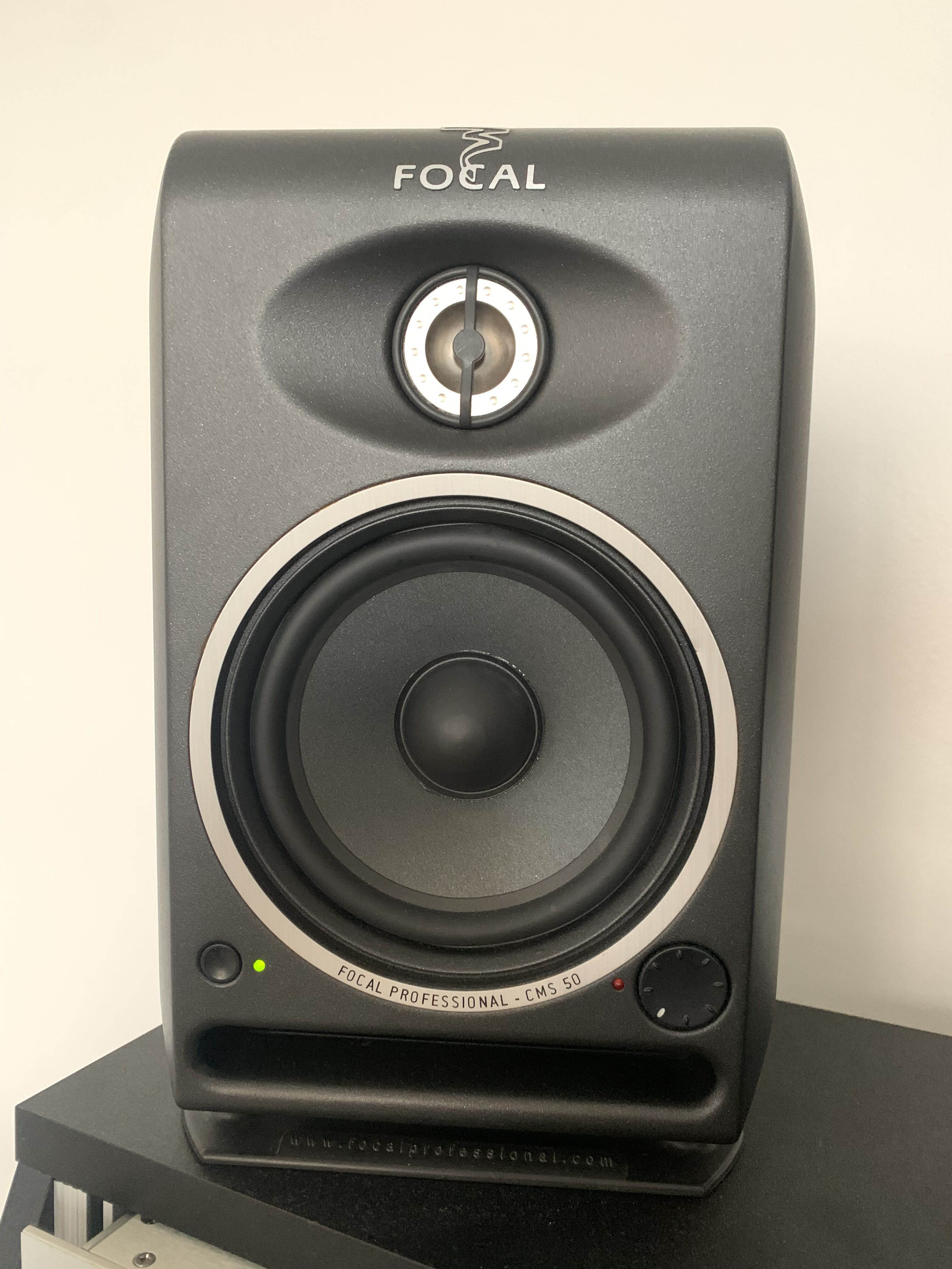 Vends Enceintes Monitoring Focal CMS 50