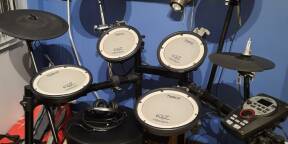 TD11KV excellent état