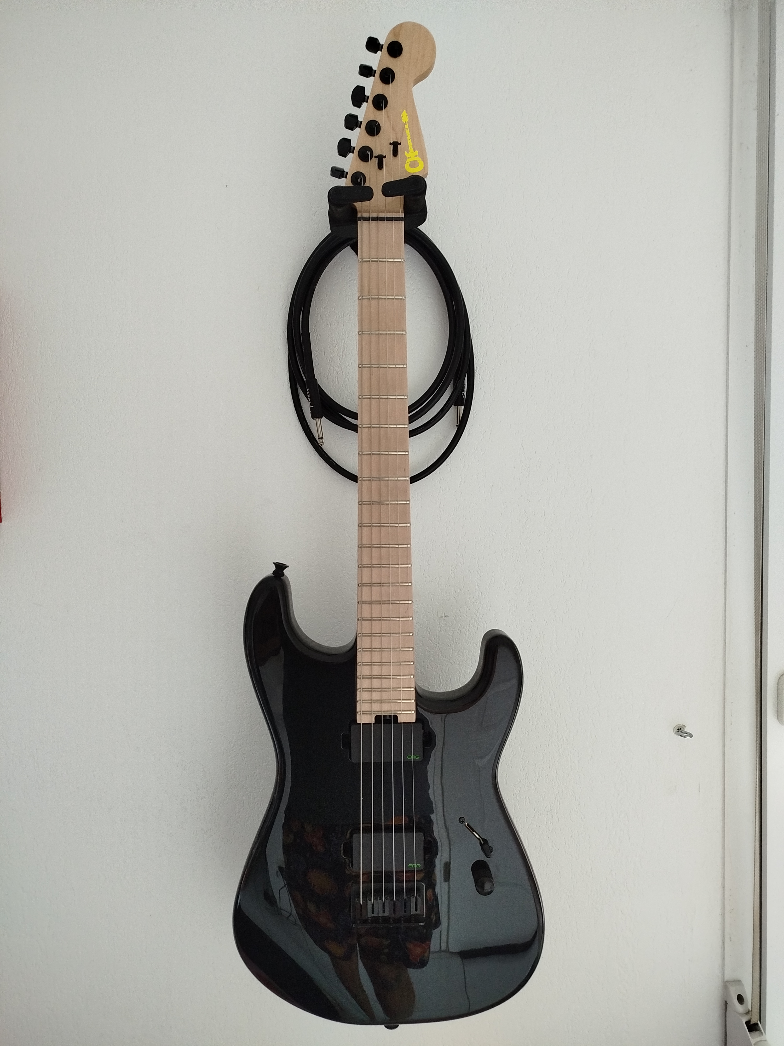 Vends ou échange charvel san dimas sean long signature 