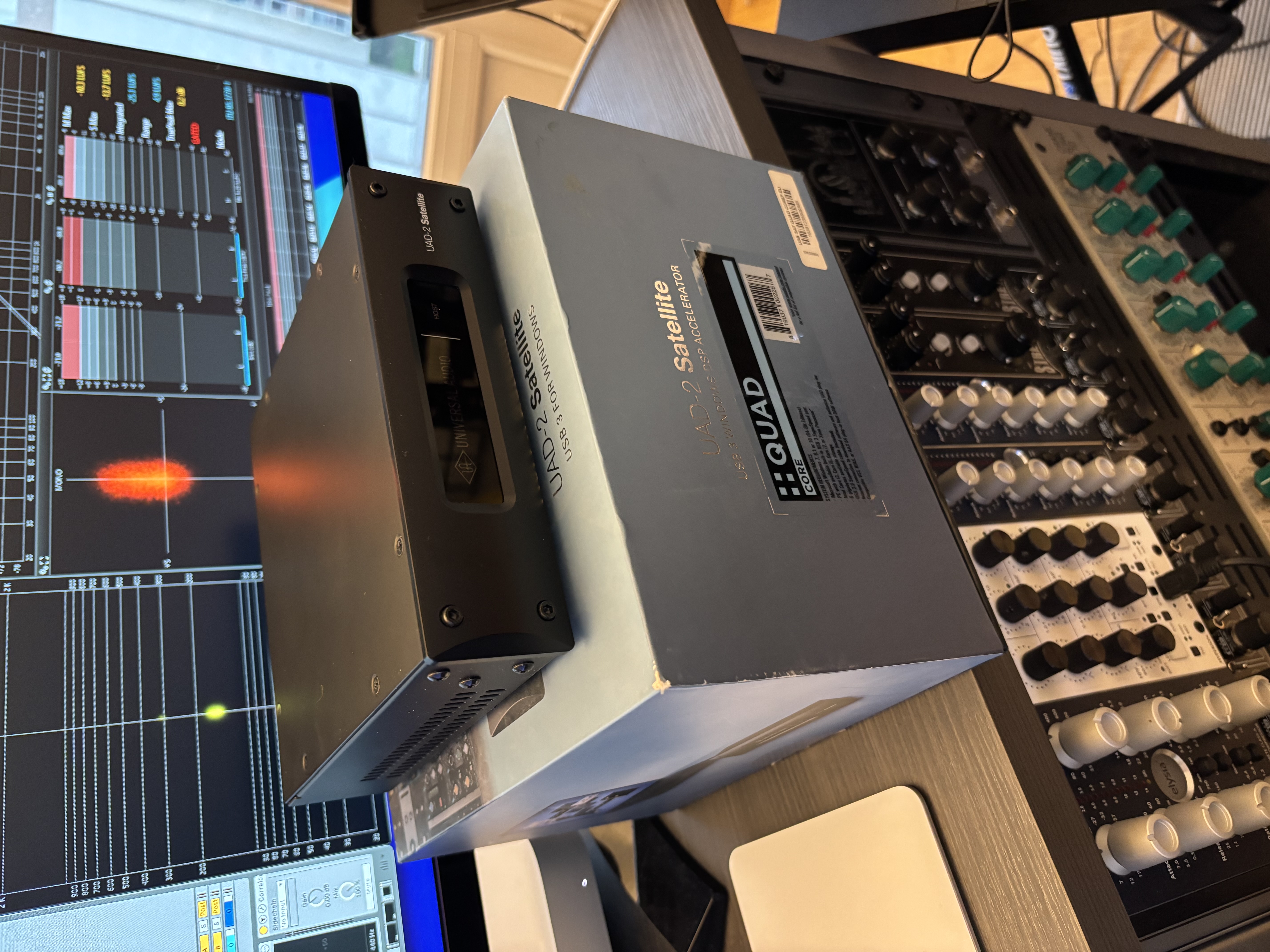 Vends UAD-2 Satellite QUAD core USB Pour PC