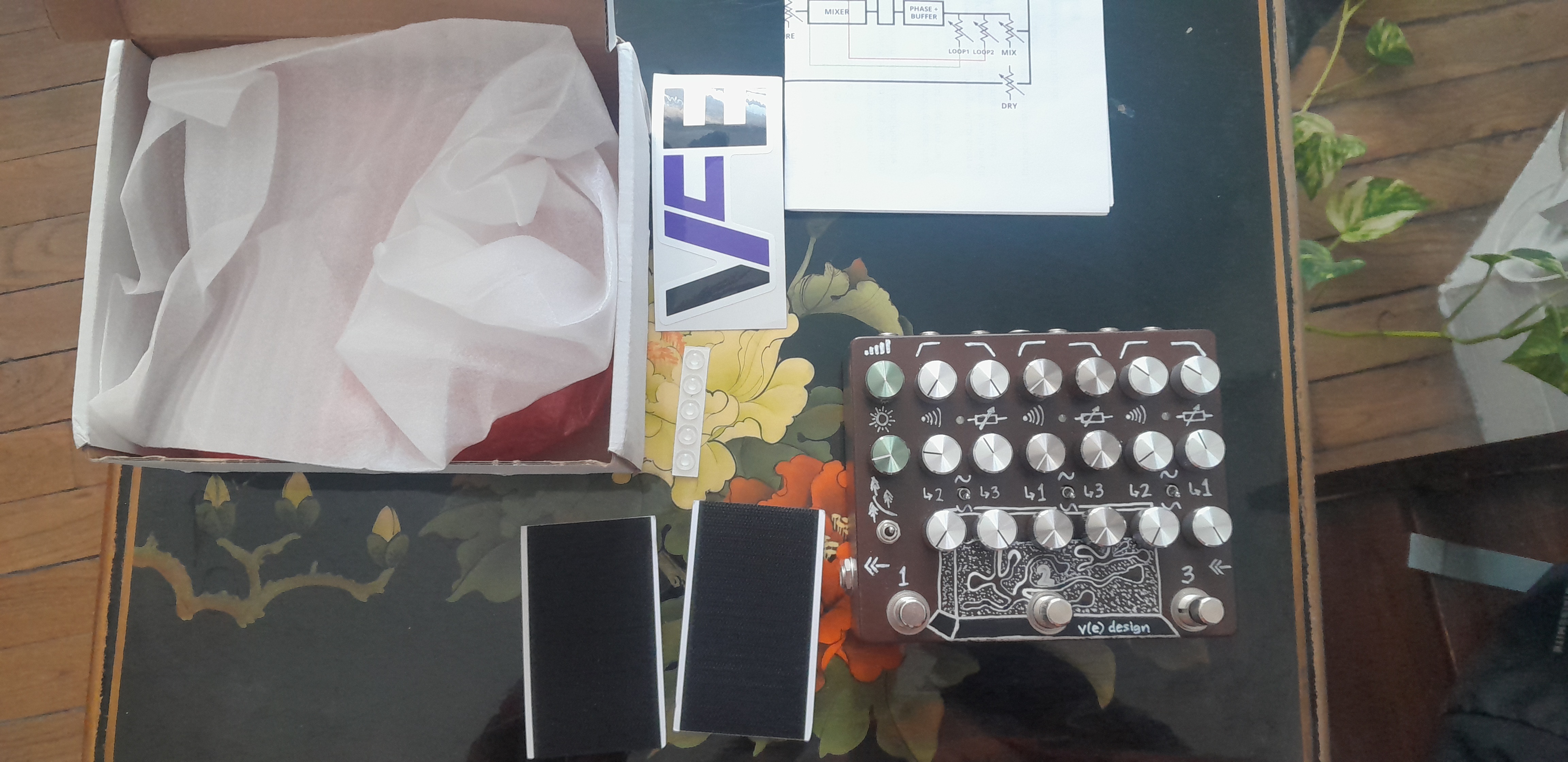 Vds VFE Klein Bottle V2 Chocolate Ant Farm