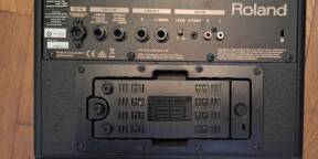 Vends Amplis guitares électro-acoustiques Roland Modèle : AC-33