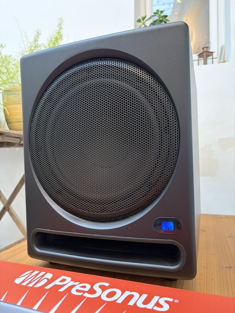 Vends caisson de basse subwoofer Presonus Temblor T10