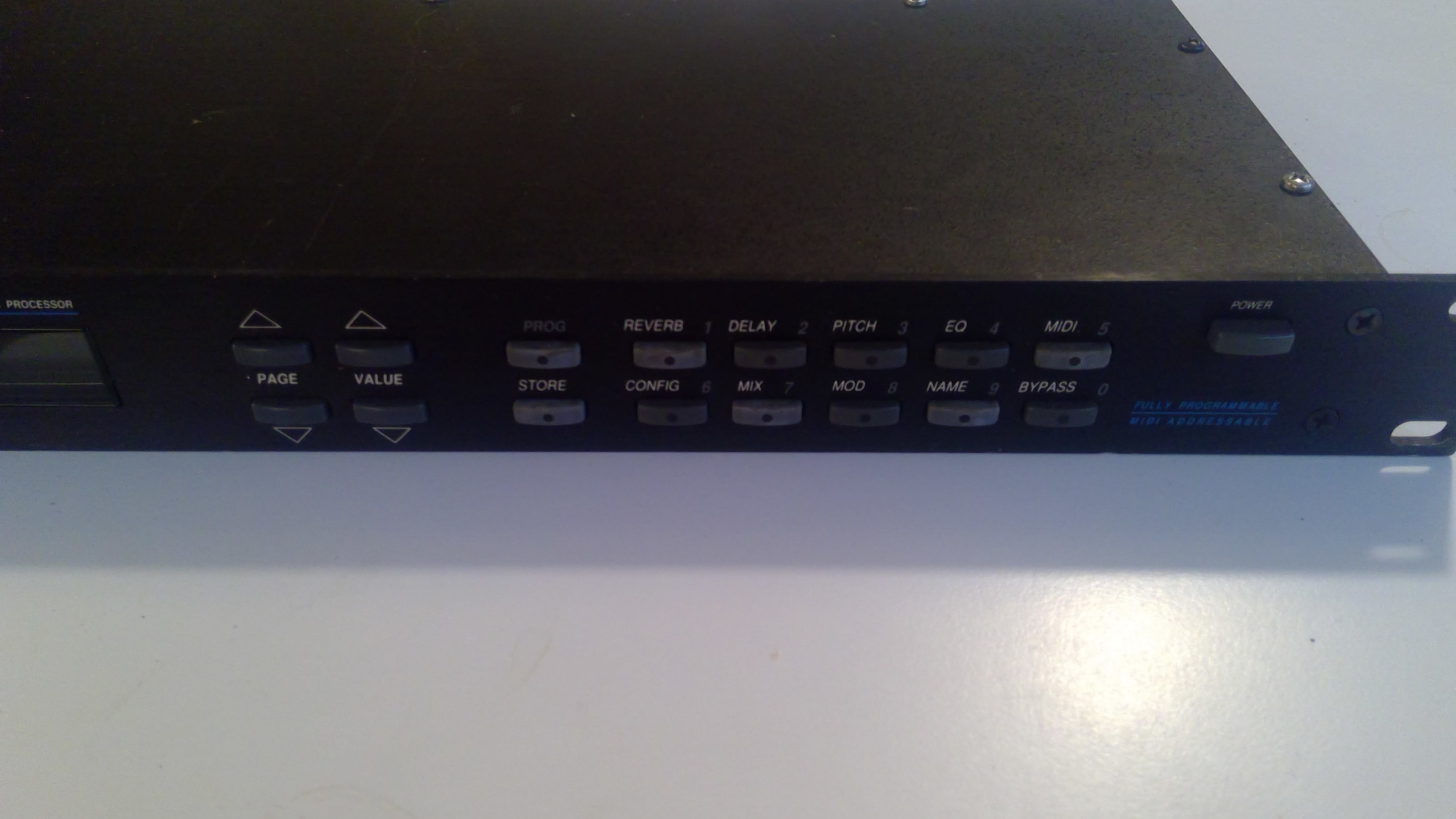vends ALESIS QUARAVERB