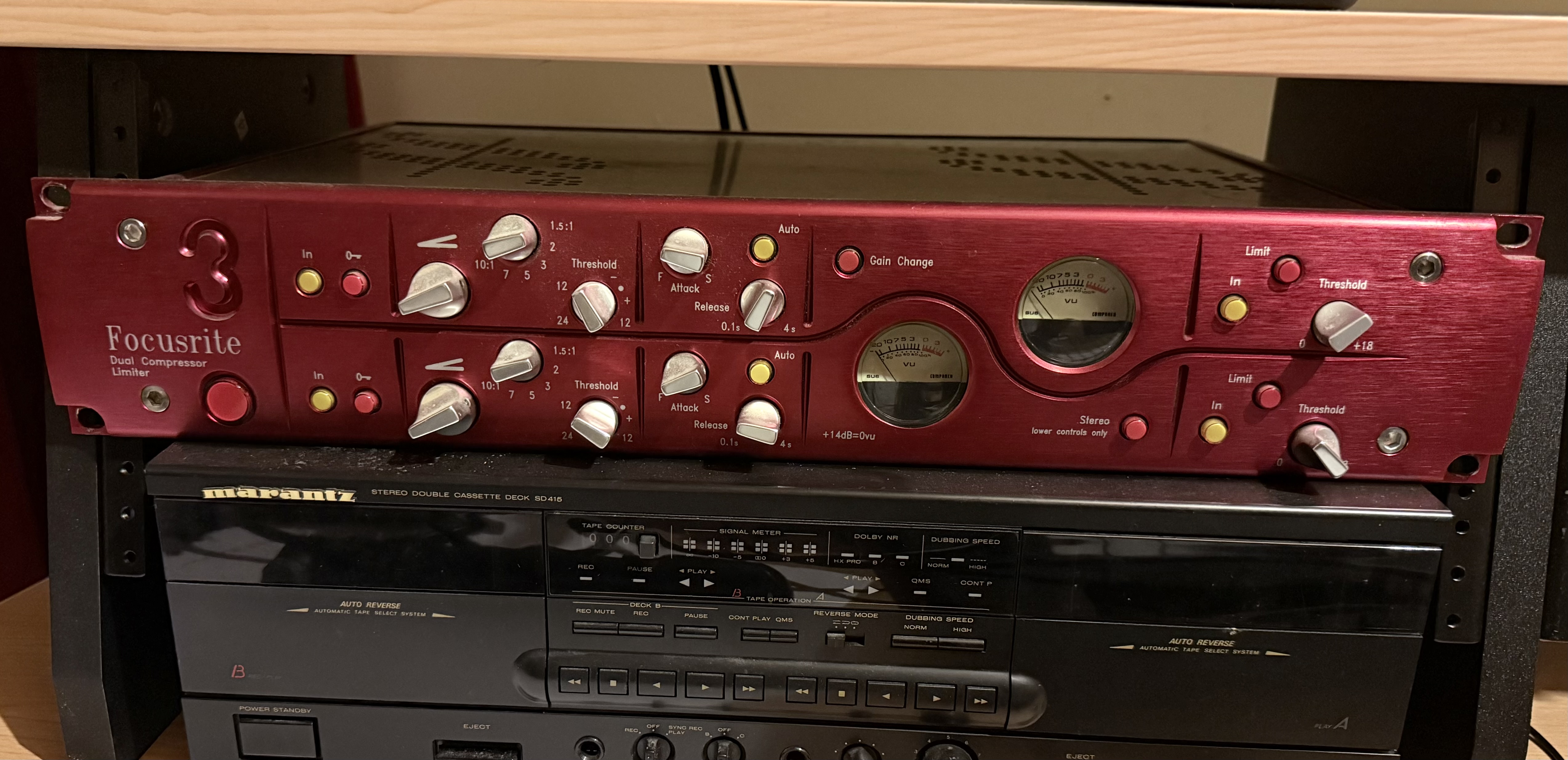 Vends ce compresseur limiteur stéréo Focusrite