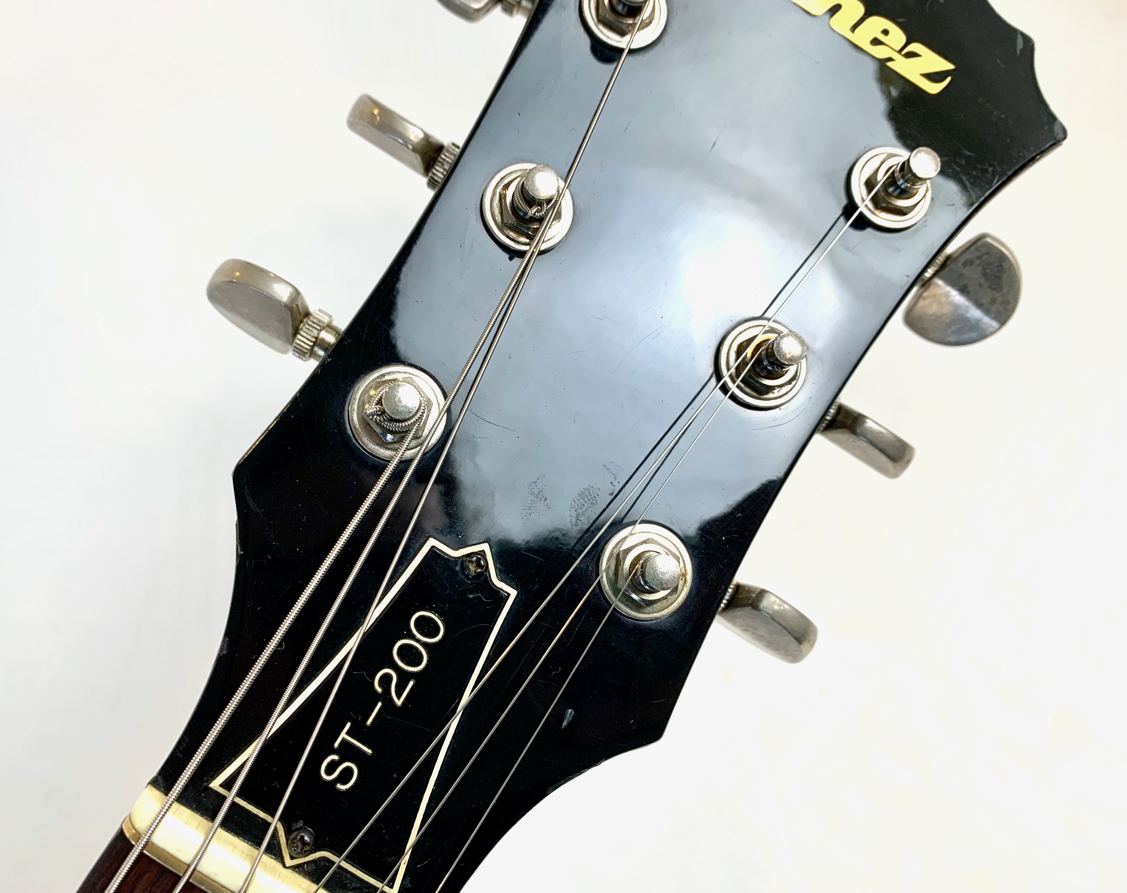 Ibanez ST300 (79918)